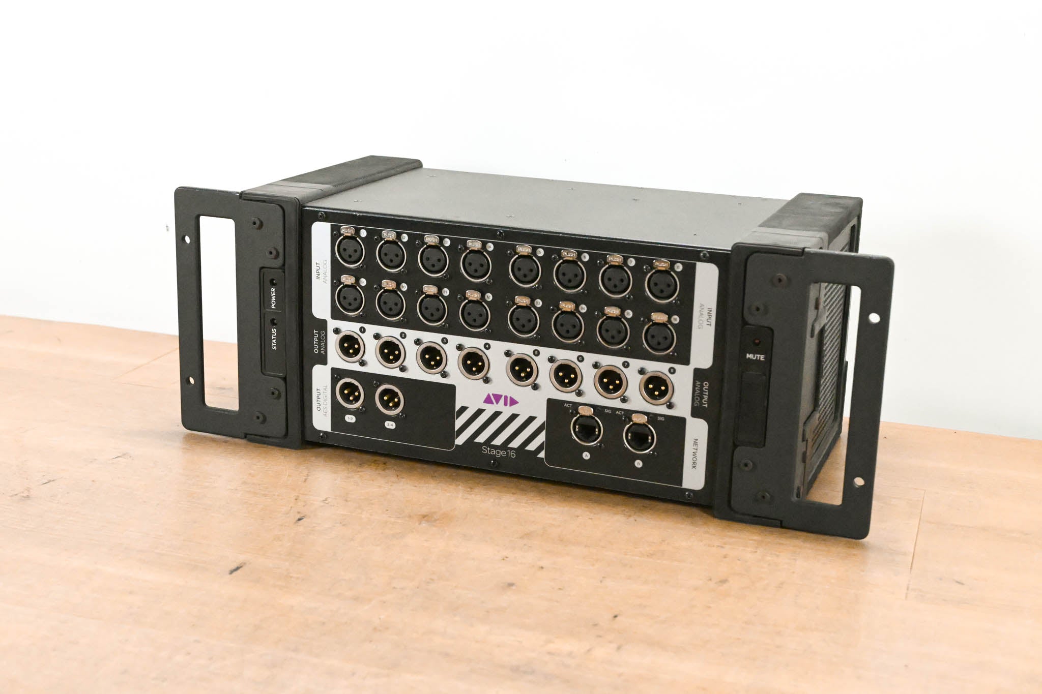 AVID Venue Stage 16 Remote I/O Stage Rack for S3L Digital Mixing System