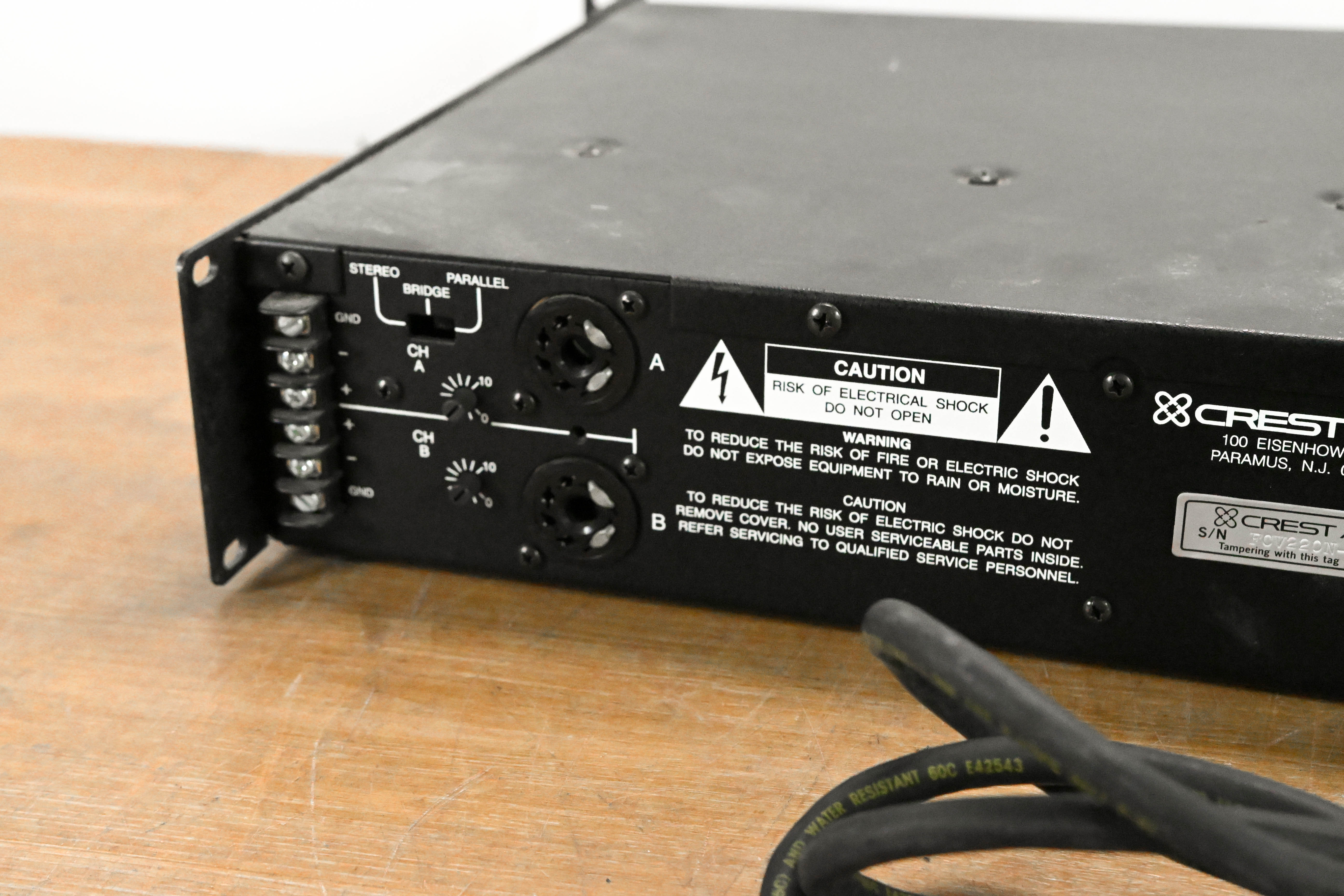 Crest Audio FCV220 2-Channel Installation Power Amplifier