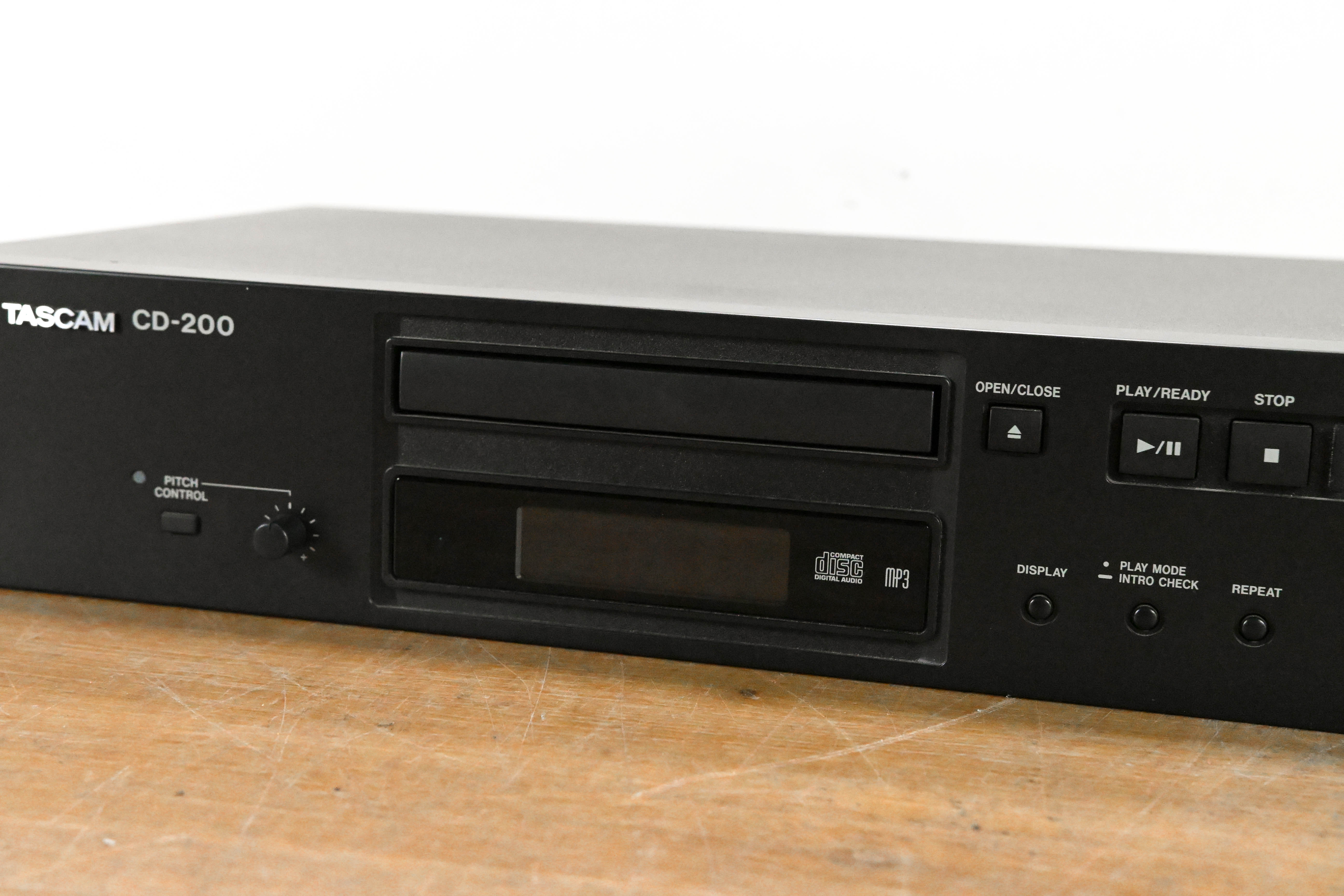 TASCAM CD-200 CD/MP3 Player