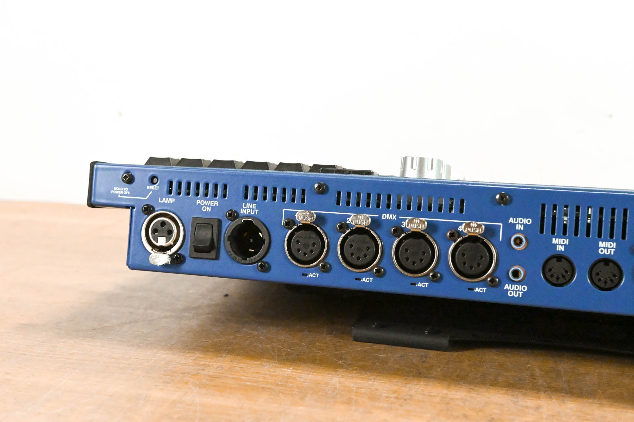 ChamSys MagicQ MQ70 24-Universe Compact Lighting Console