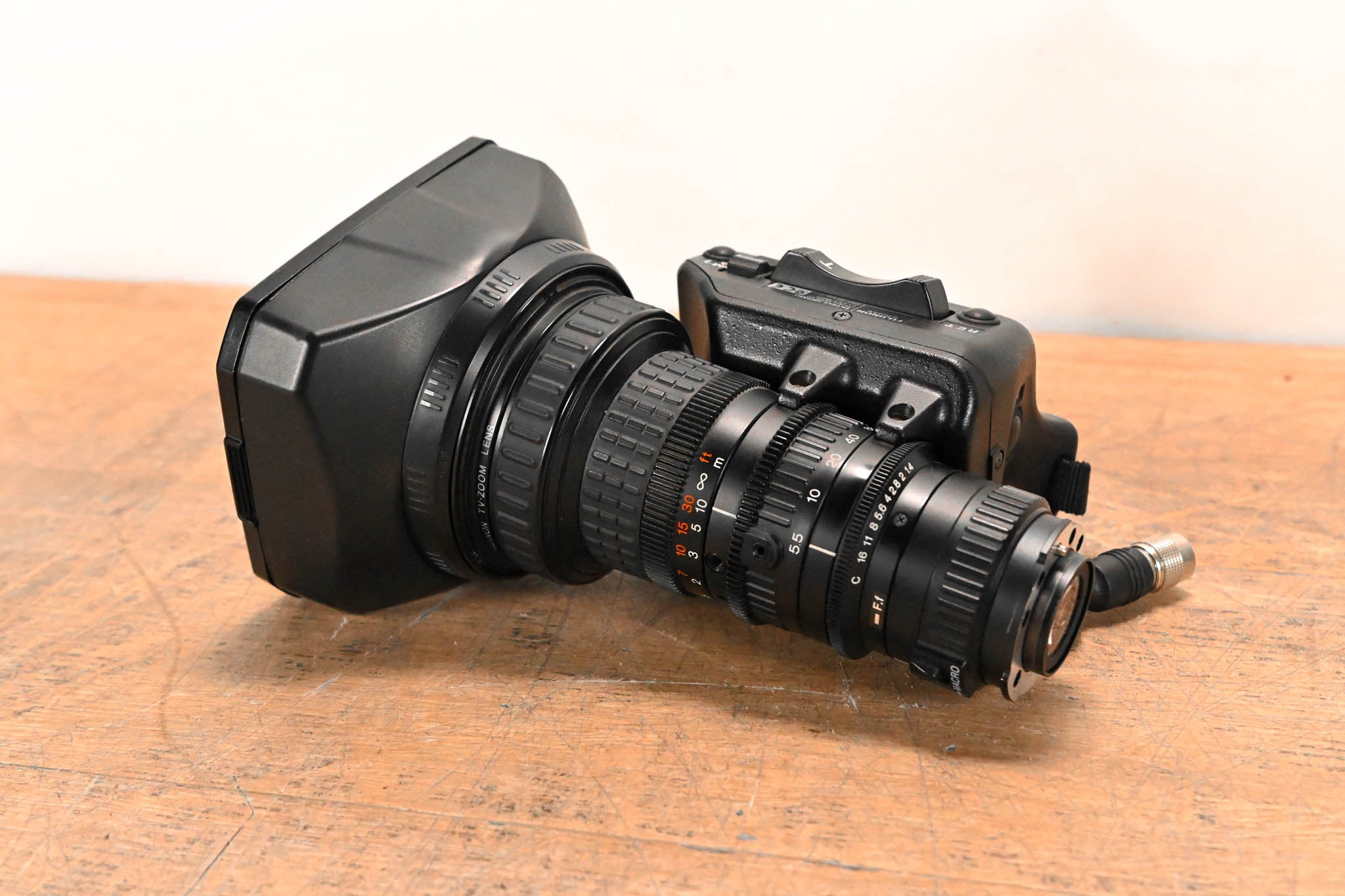 Fujinon Th16x5.5BRMU 1/3" Broadcast Zoom Lens - 1:1.4/5.5-88mm