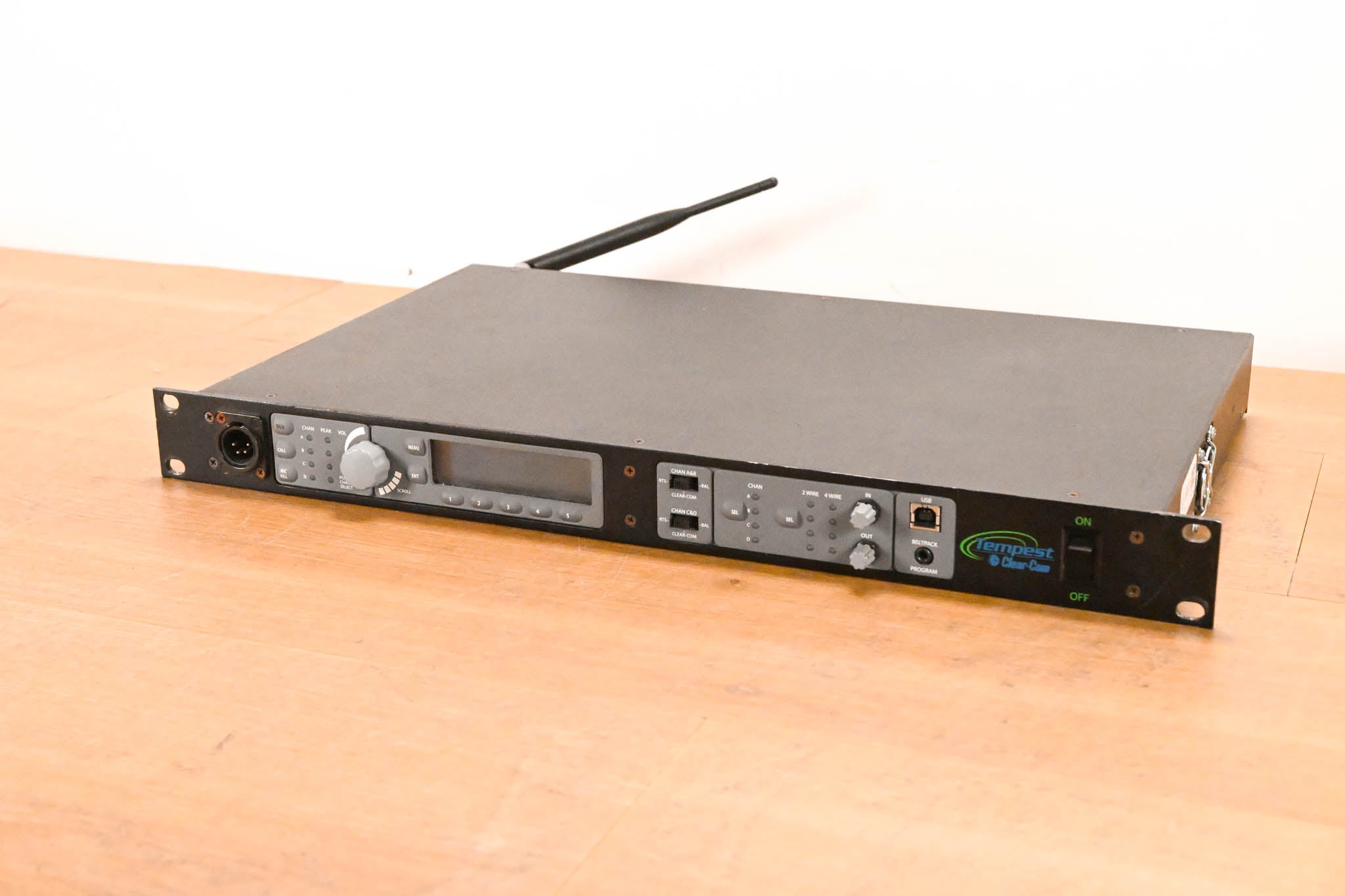 Clear-Com CM-944 Tempest 900 MHz 4-Channel Base Station