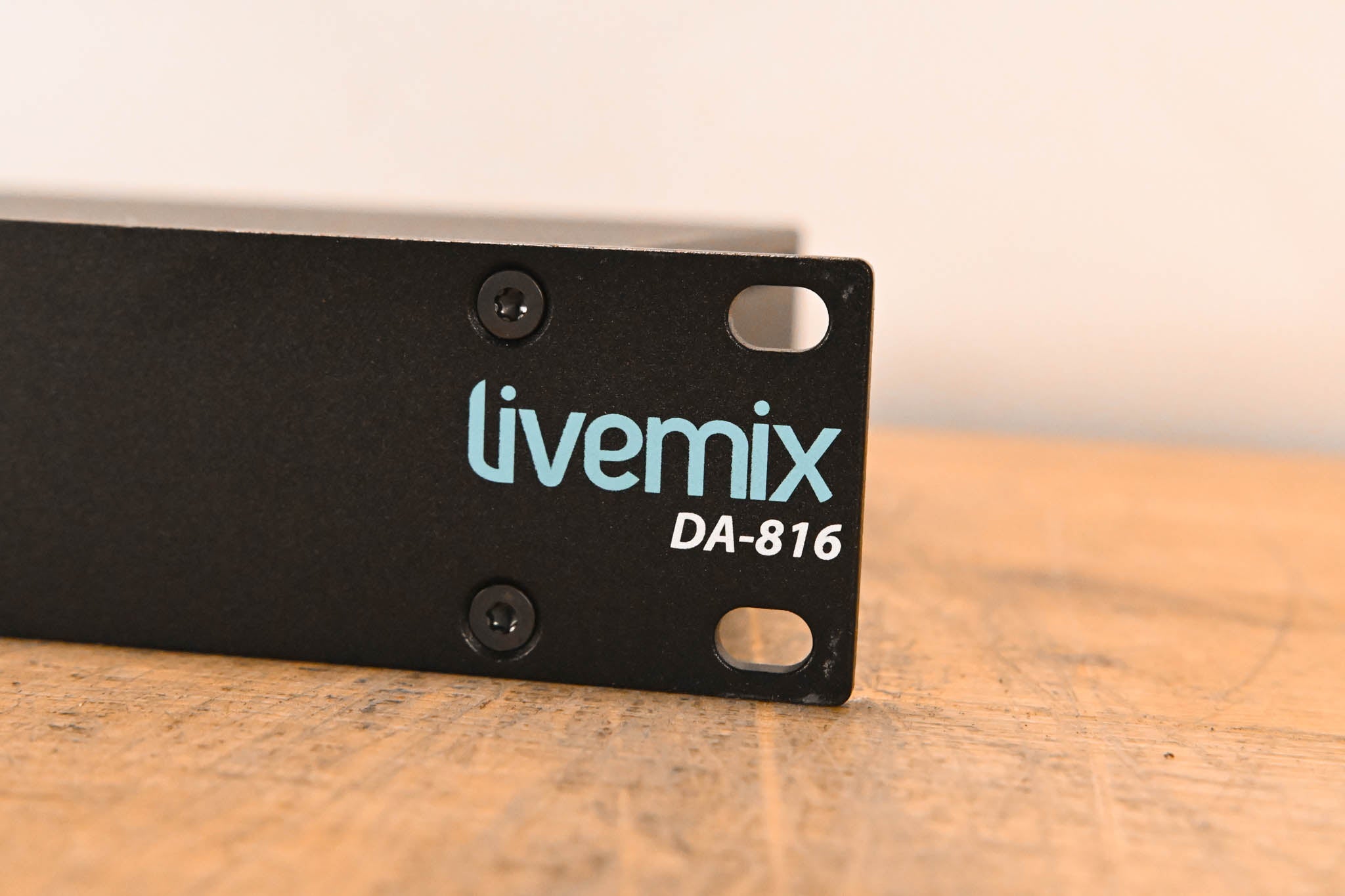 Digital Audio Labs Livemix DA-816 Analog Output Unit (NO POWER SUPPLY)