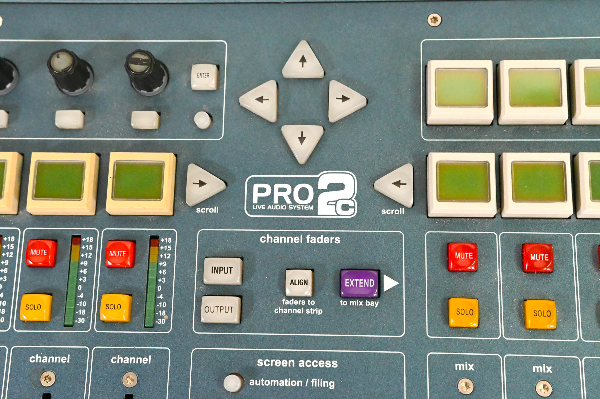 Midas PRO2C Live Digital Audio Mixing Console with Road Case