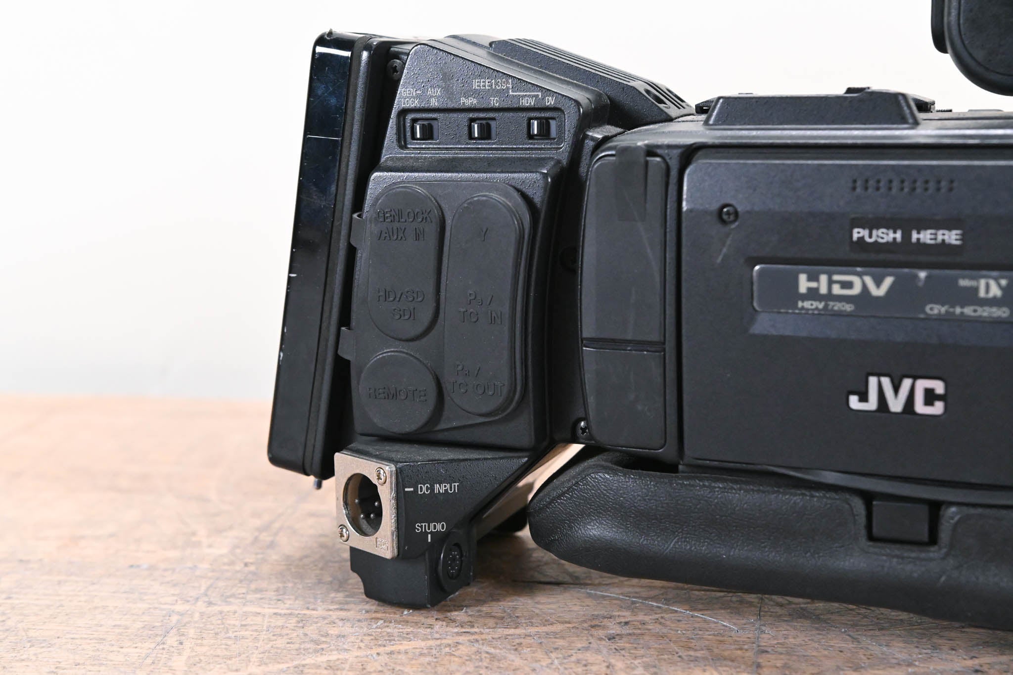 JVC GY-HD250CHU 1/3" 3-CCD Professional HDV Camcorder