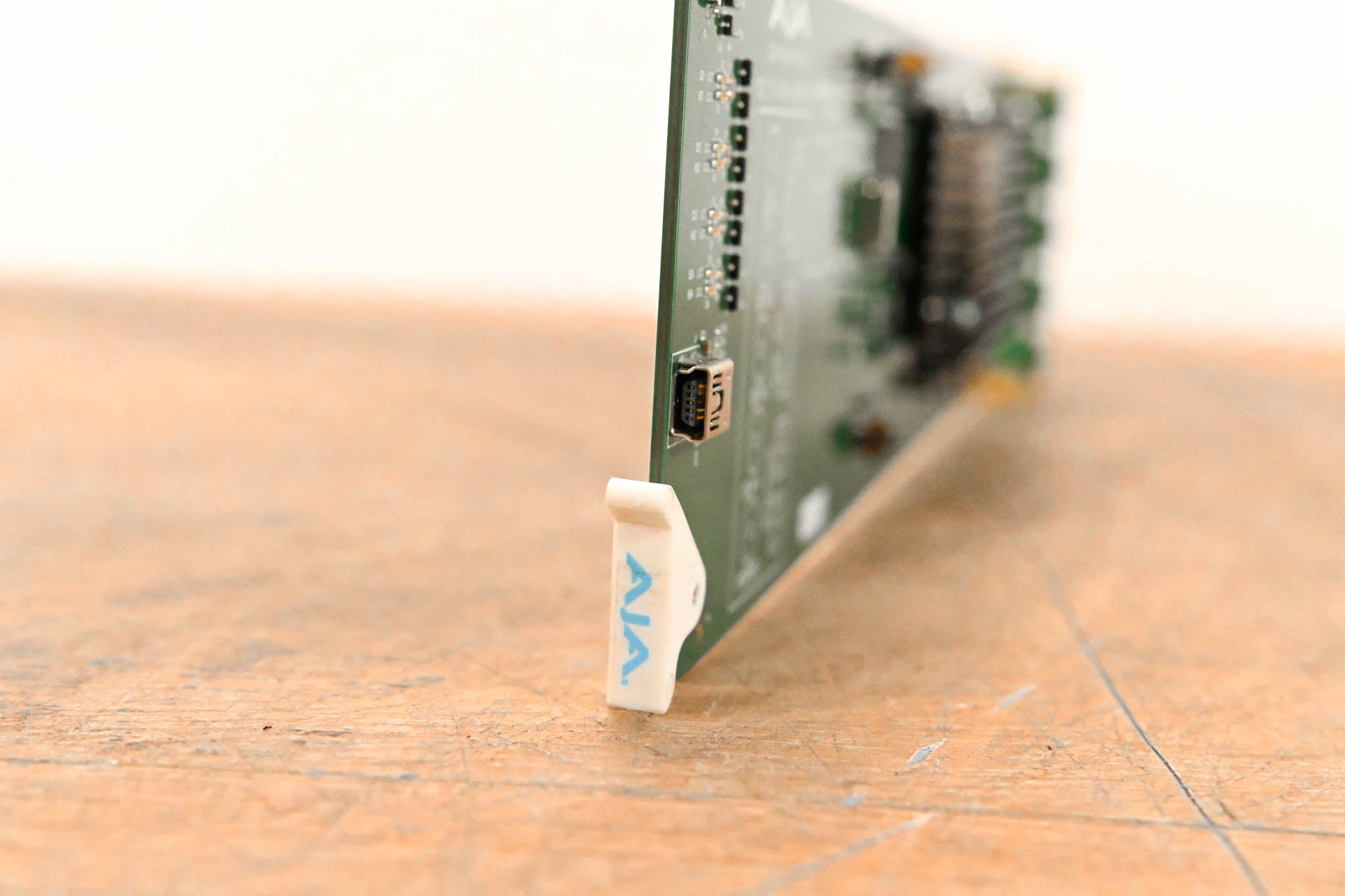 AJA OG-HI5-4K-PLUS openGear SDI to HDMI Converter