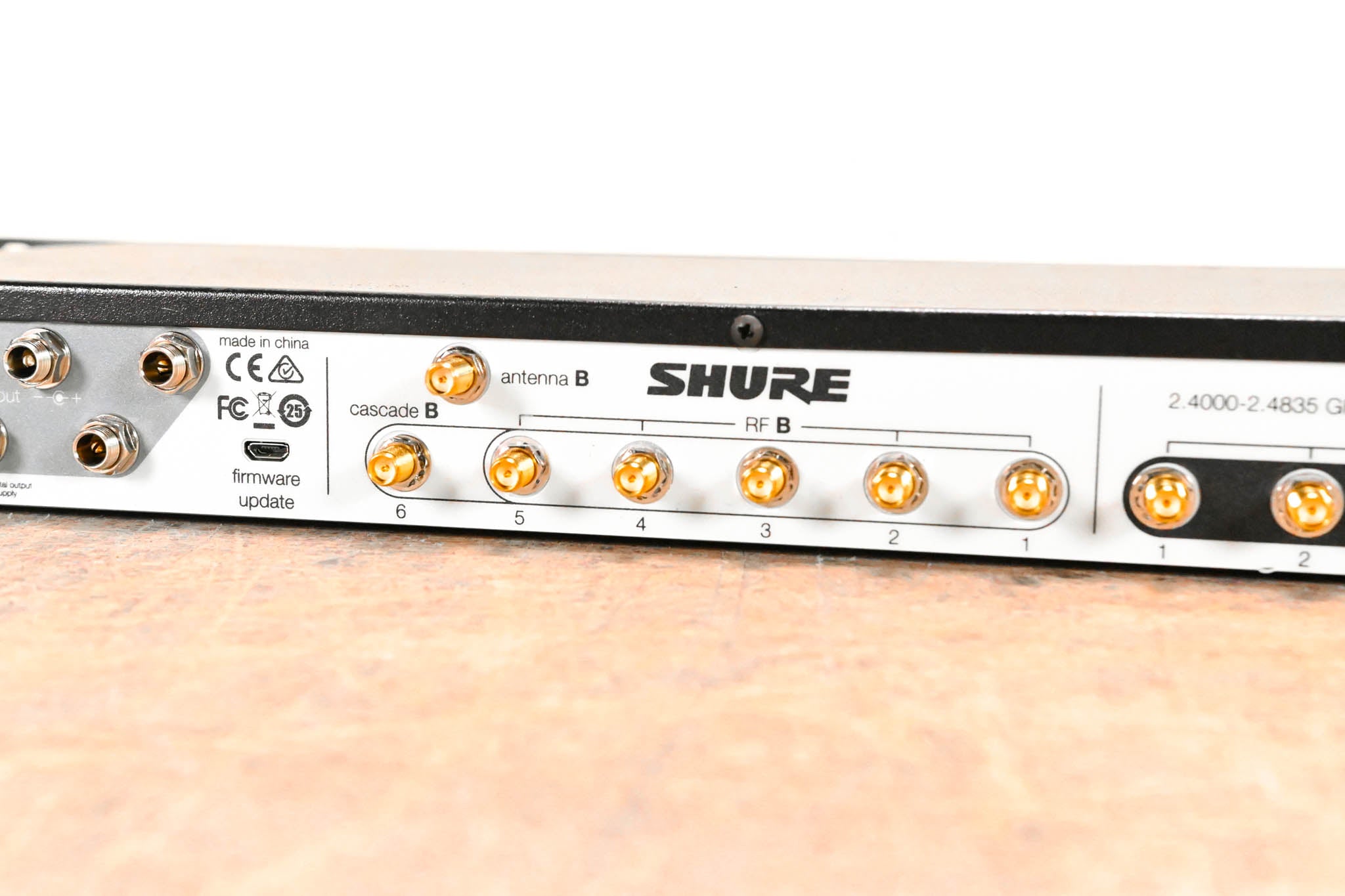 Shure UA846Z2 GLX-D Frequency Manager (NO POWER SUPPLY)