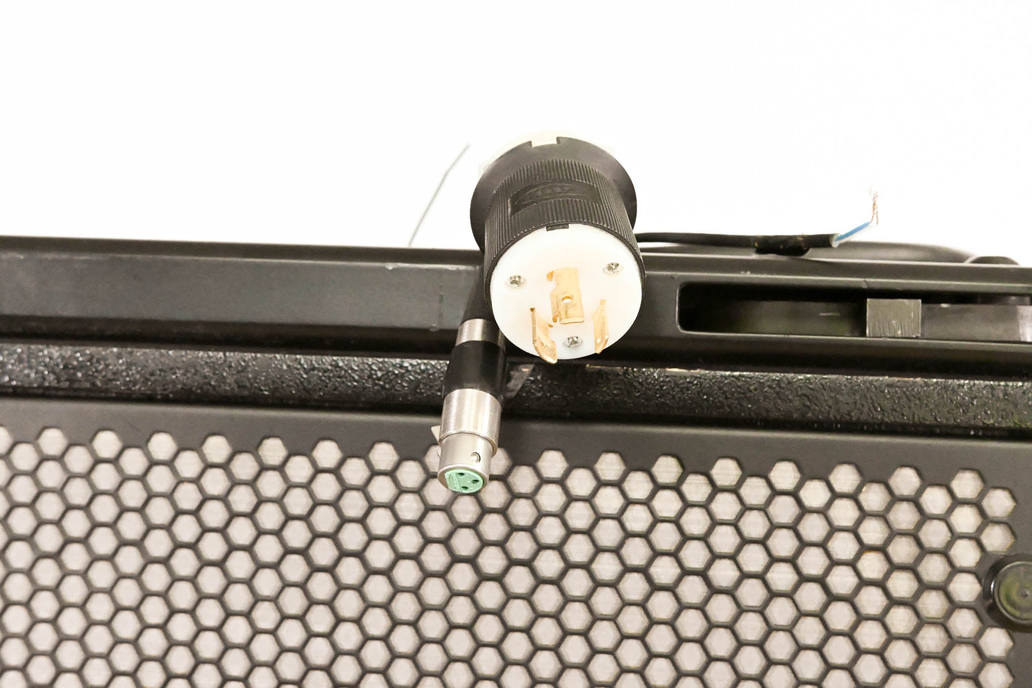 Meyer Sound M3D-SUB Active Directional Cardioid Subwoofer