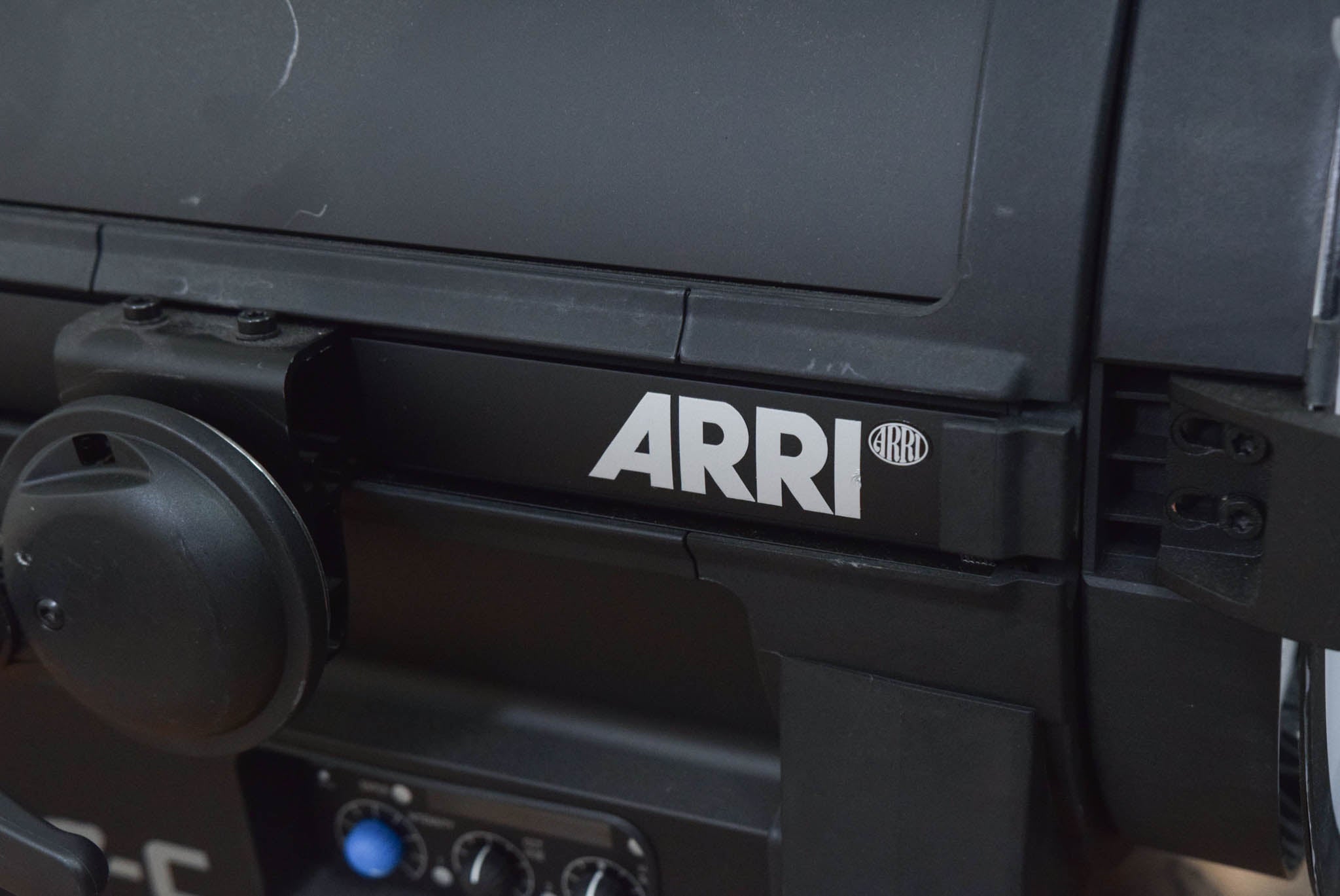 ARRI L10-C Color LED Pole-Operated Fresnel (NO POWER SUPPLY)