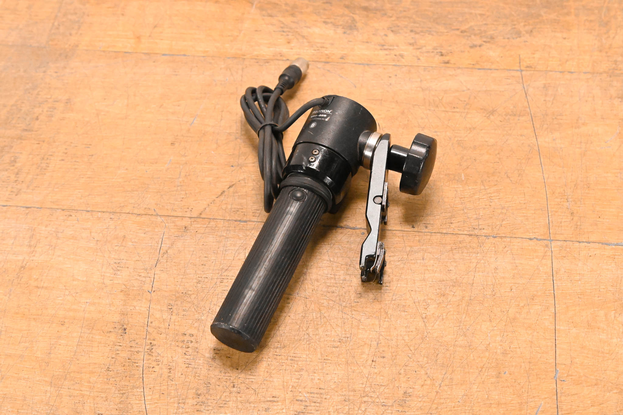 Fujinon ERD-22B 12-Pin Zoom Rate Demand Controller