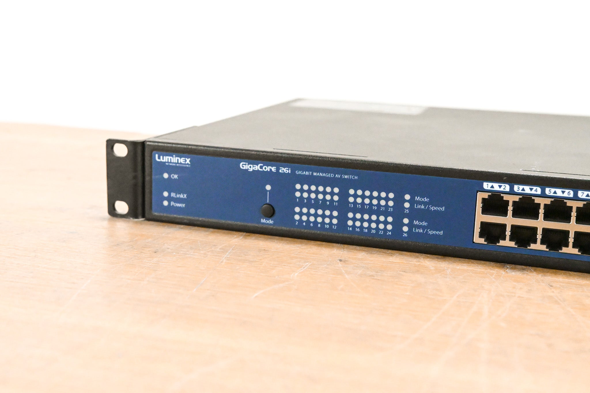 Luminex Gigacore 26i with PoE Gigabit Ethernet Switch