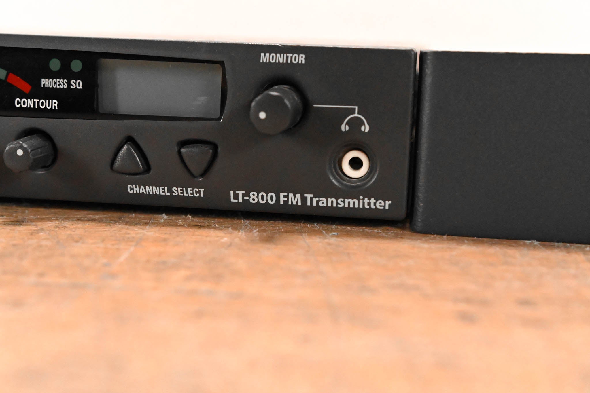 Listen Technologies LT-800-072 Stationary RF Transmitter