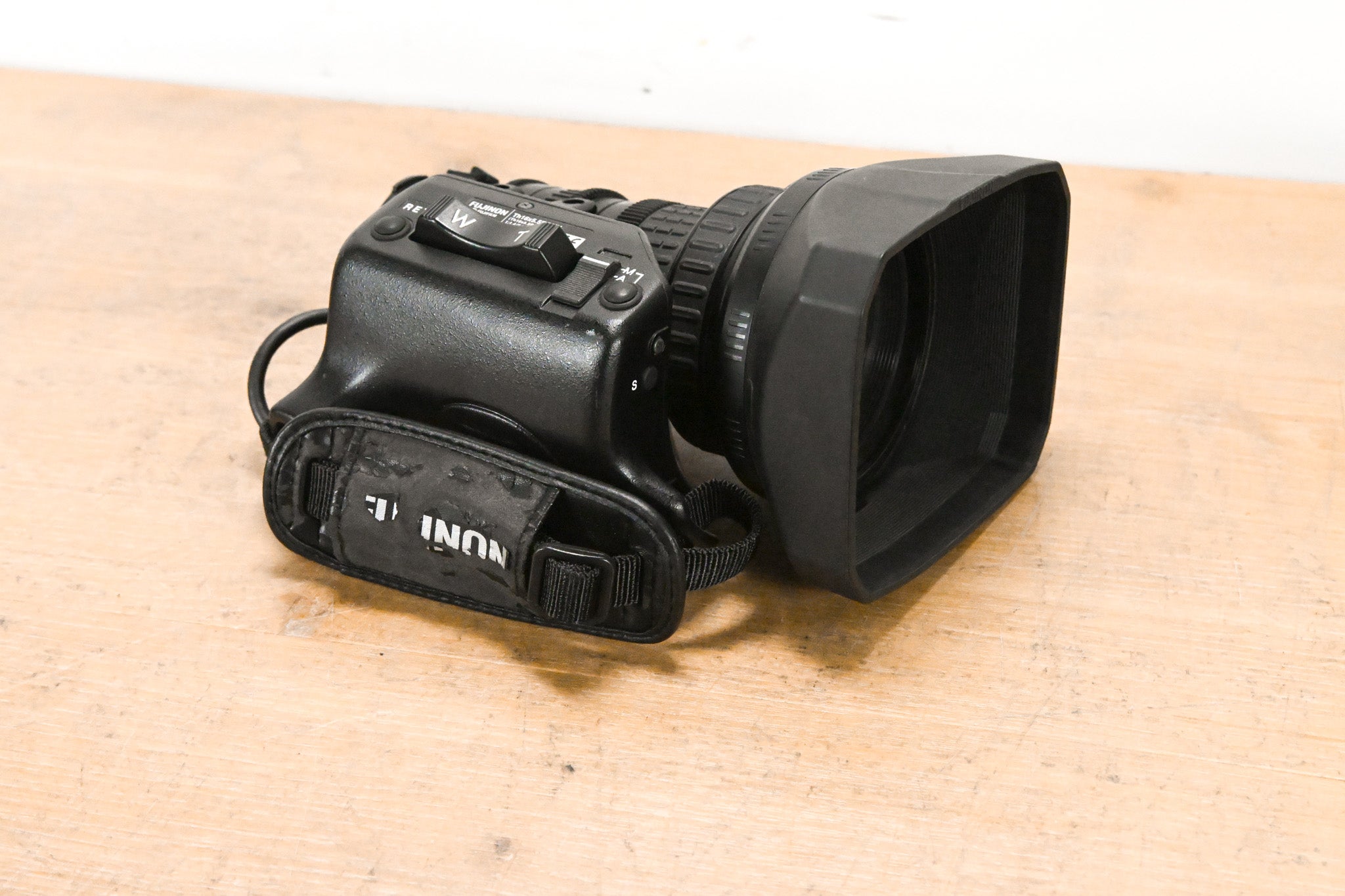 Fujinon Th16x5.5BRMU 1/3" Broadcast Zoom Lens - 1:1.4/5.5-88mm