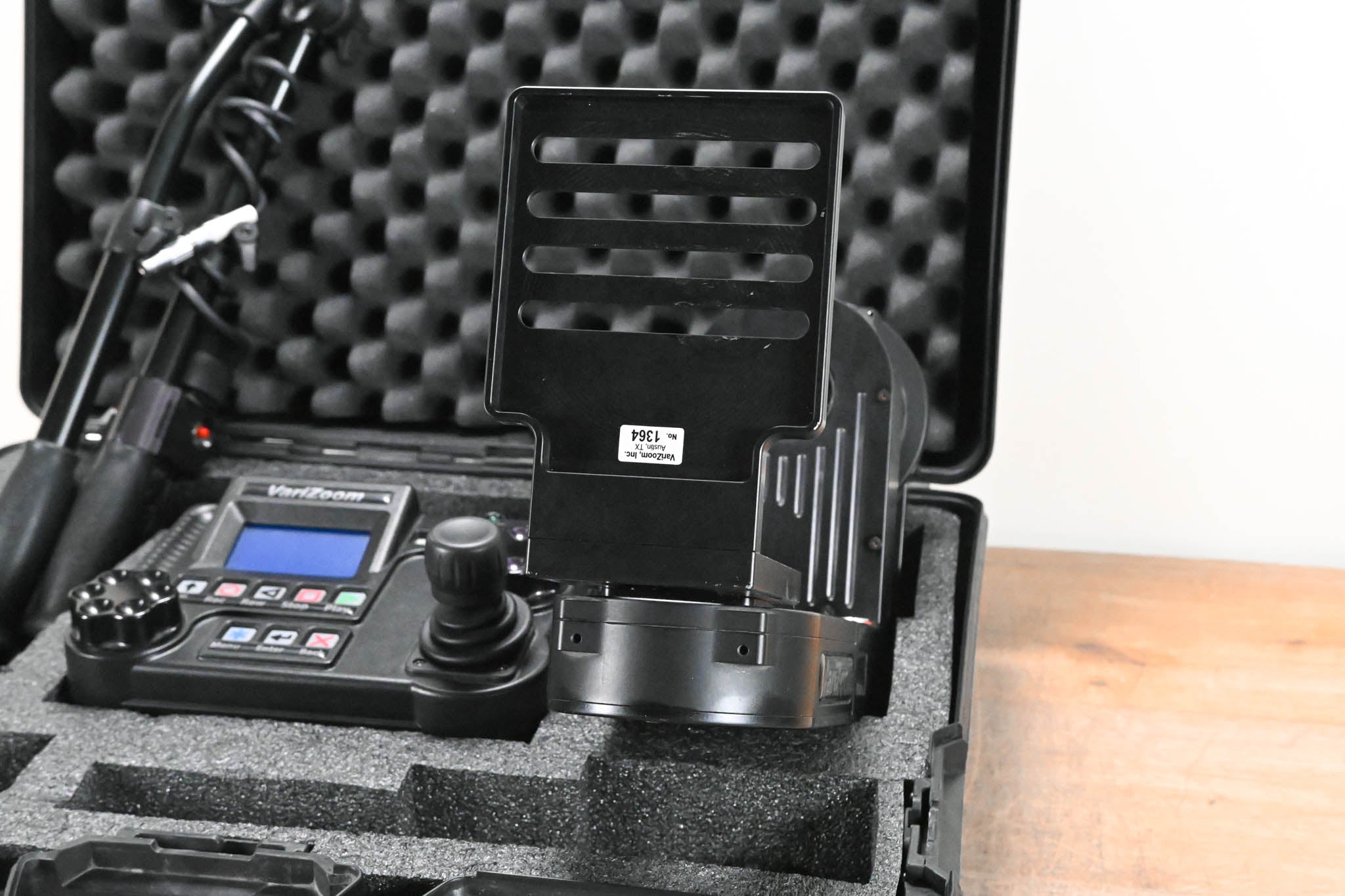 VariZoom CP Micro Remote Head with Advanced Console (NO POWER SUPPLY)