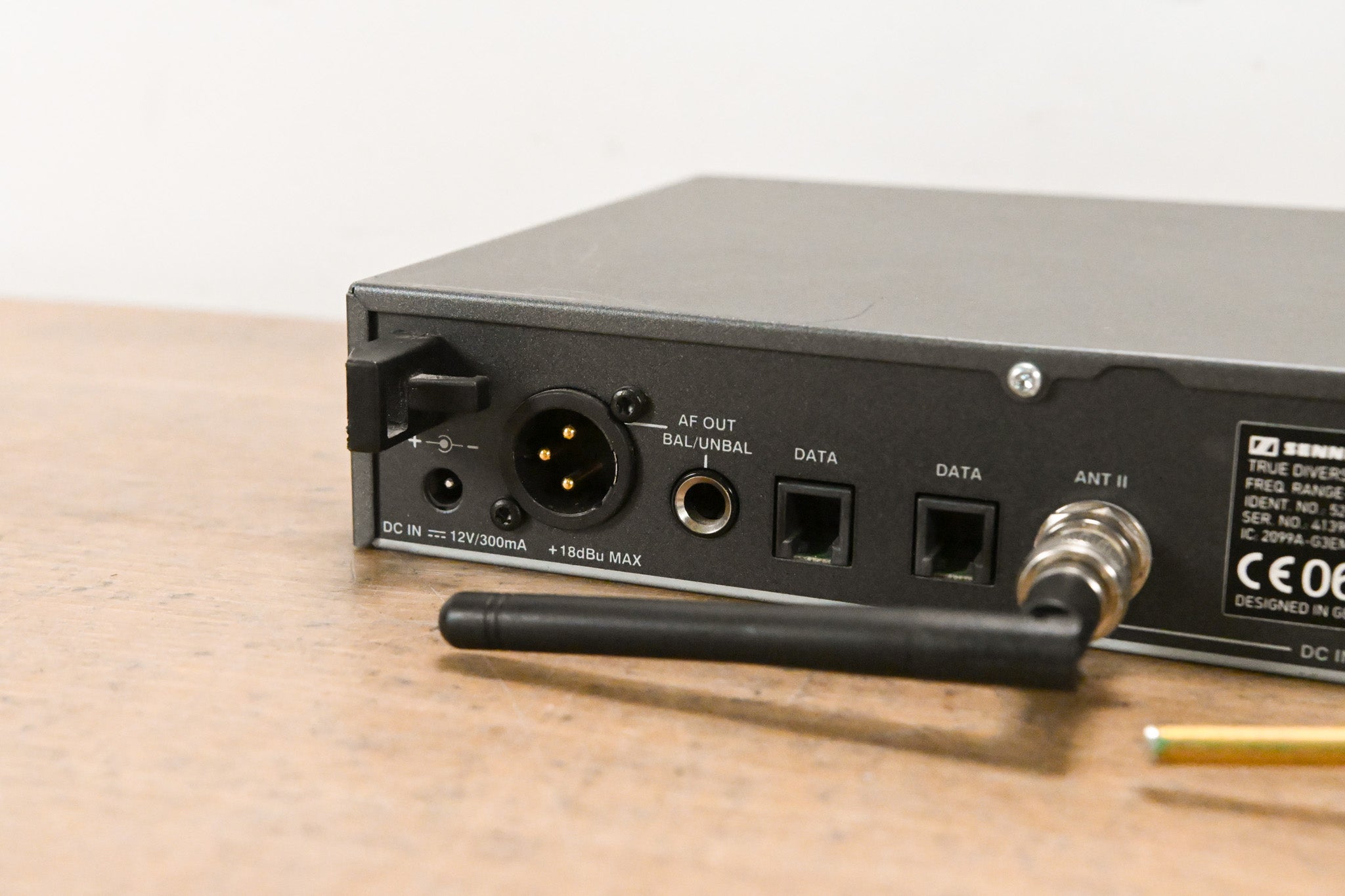 Sennheiser EM 100 G3 Wireless Receiver - 566-608 MHz (NO POWER SUPPLY)