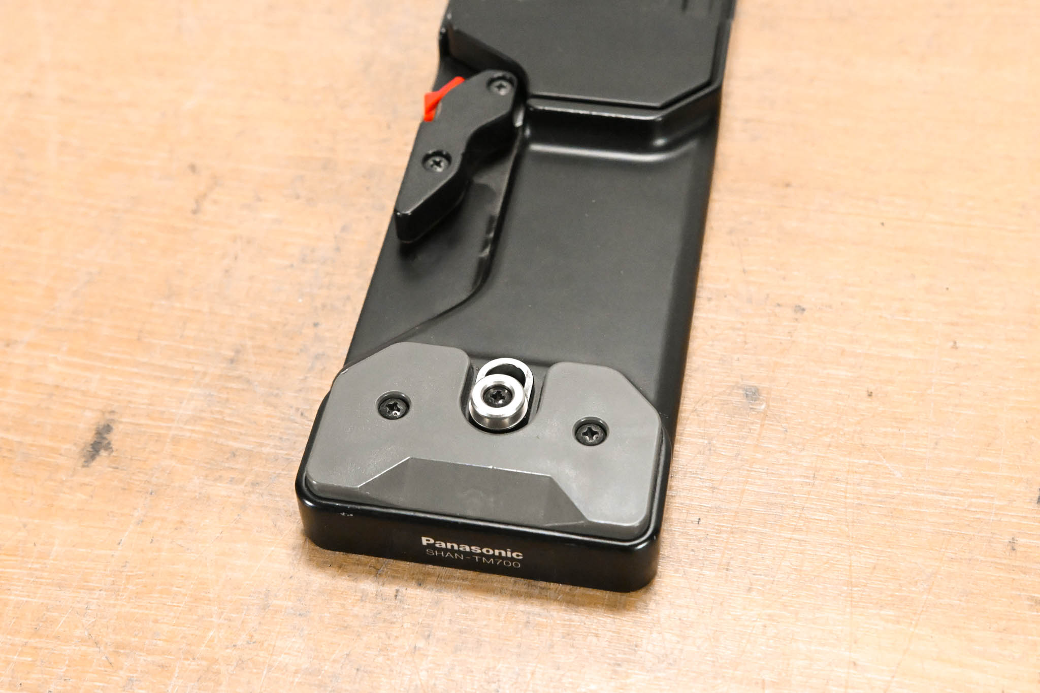 Panasonic SHAN-TM700 Quick Release Tripod Adapter
