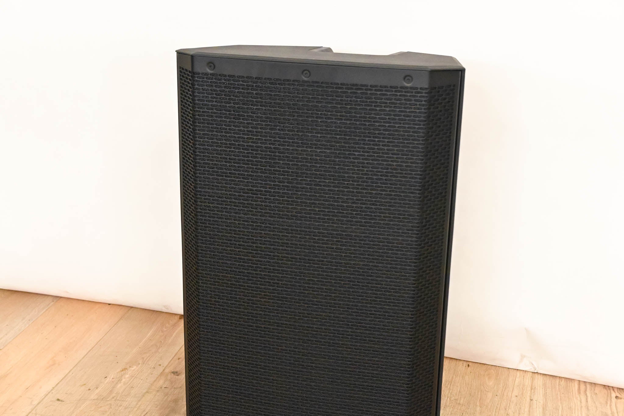 Electro-Voice (EV) ZLX115P 15" 2-Way Passive Loudspeaker