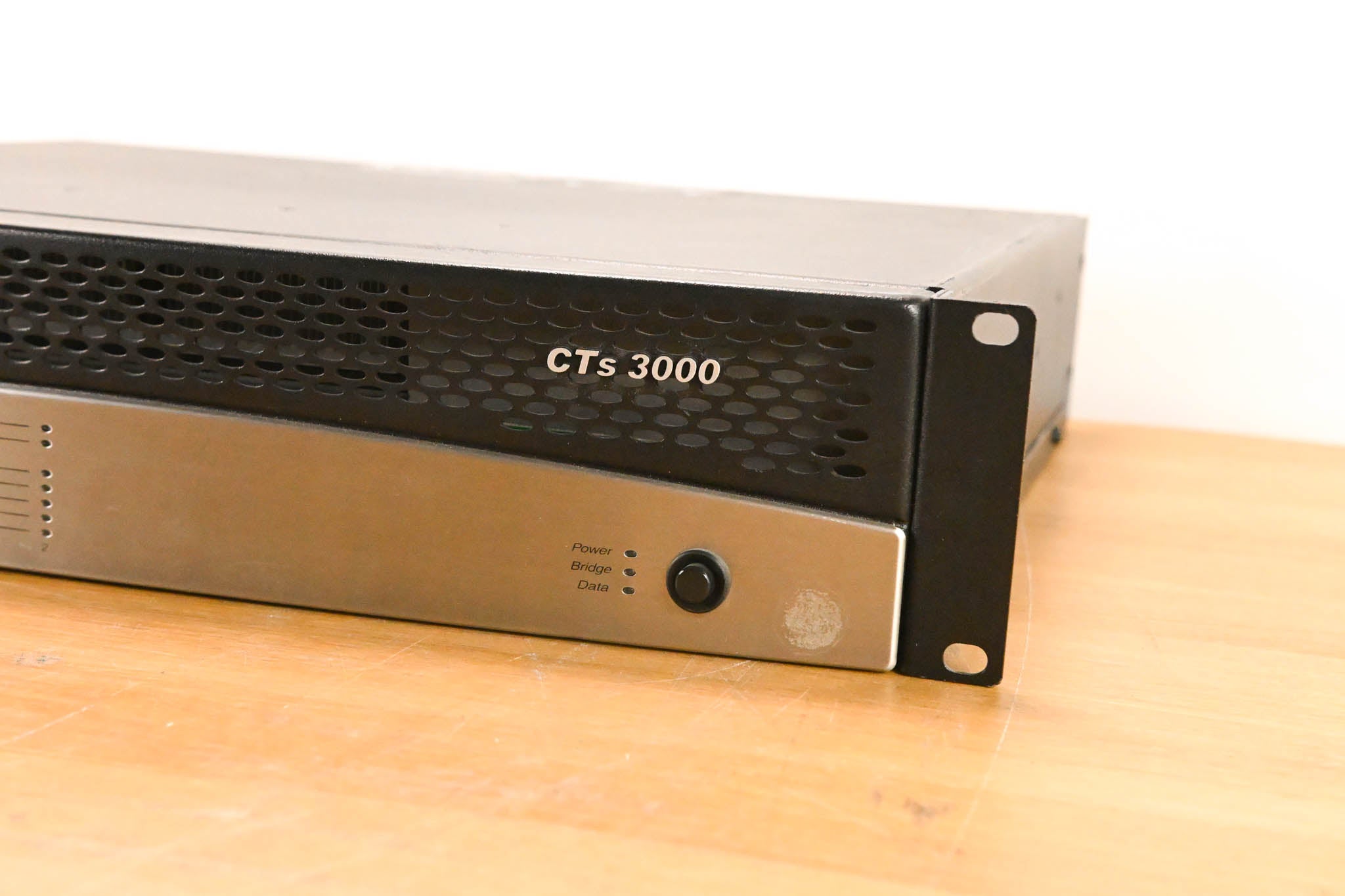 Crown CTs 3000 Two-Channel 1500W Power Amplifier
