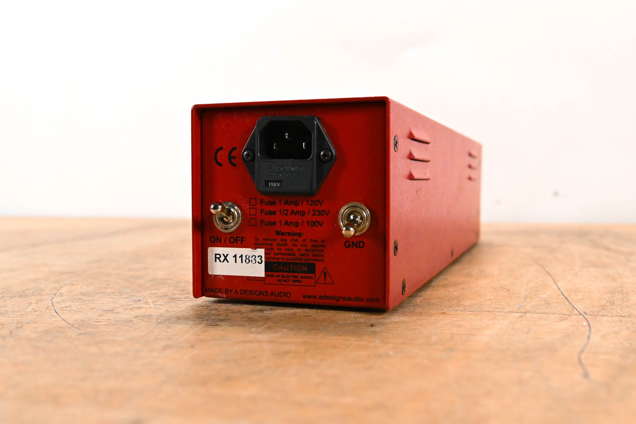 A Designs REDDI 1-Channel Tube Direct Box
