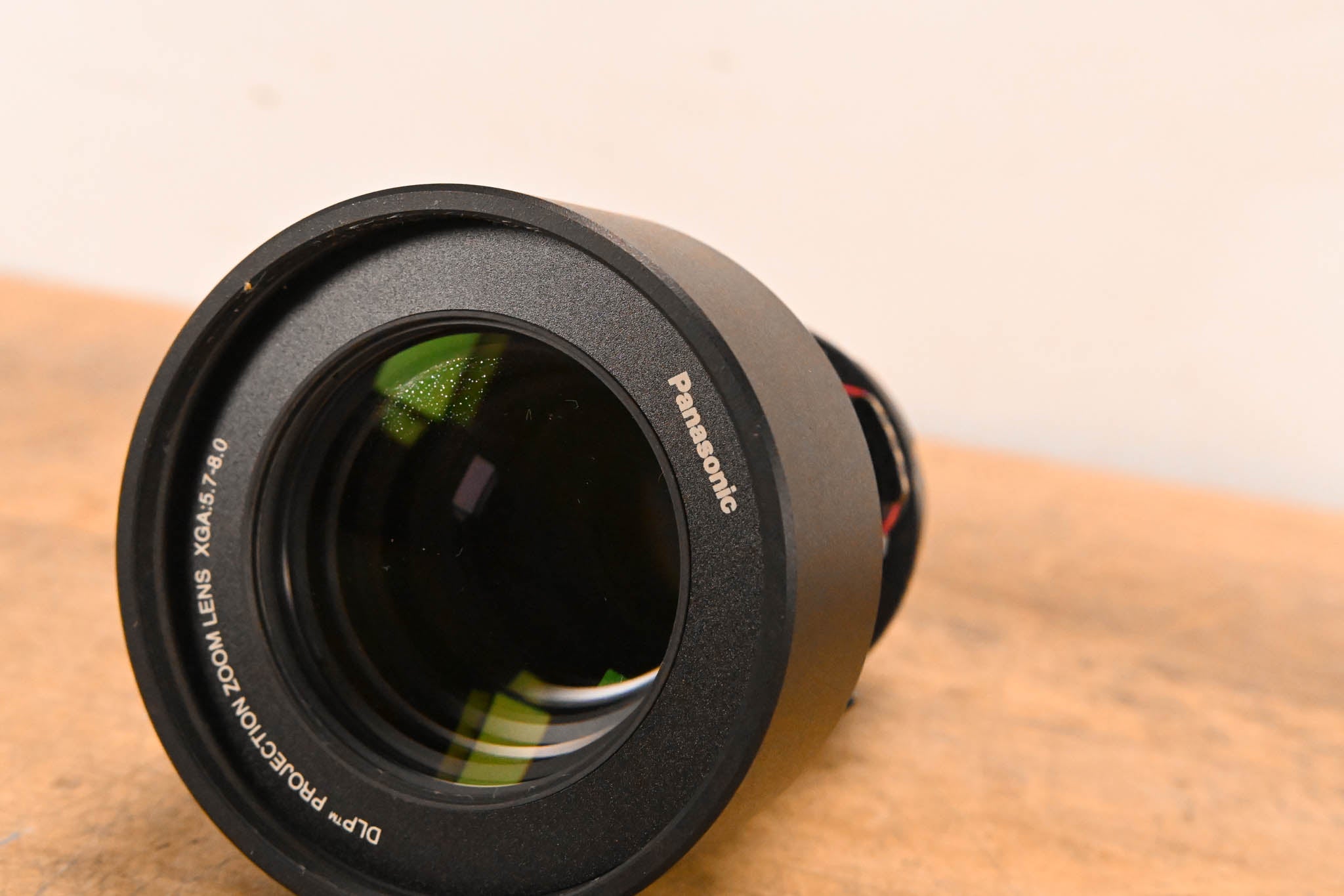 Panasonic ET-DLE400 Long Throw DLP Projector Zoom Lens XGA (5.7-8.0:1)