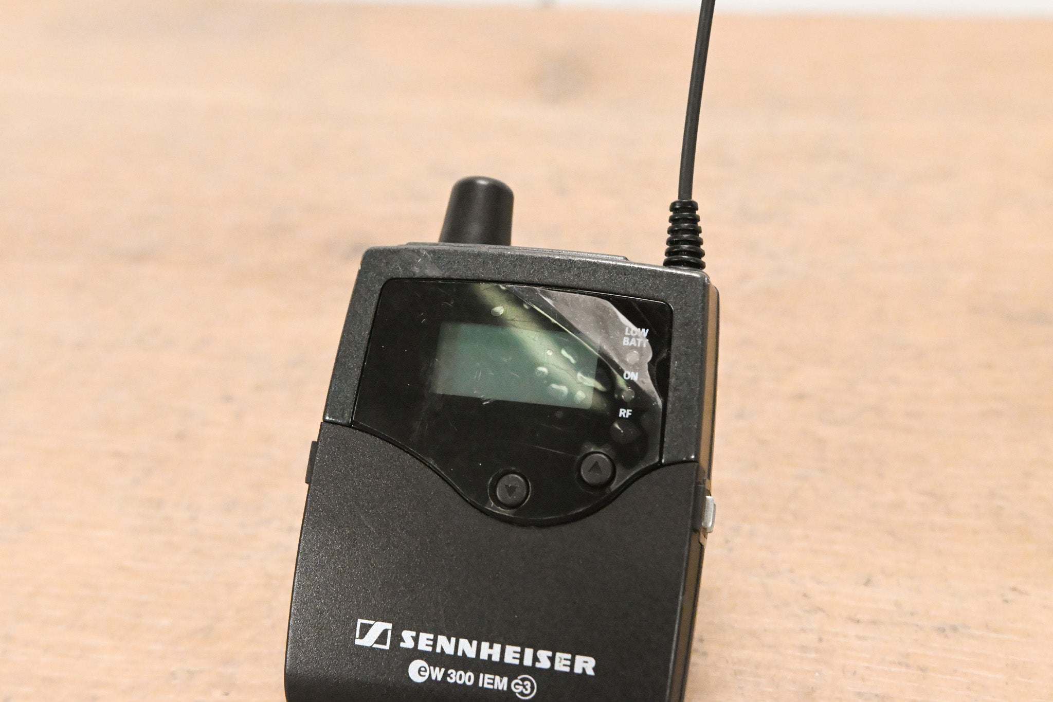 Sennheiser ew 300 IEM G3 Wireless In-Ear Monitoring System - 516-558 MHz