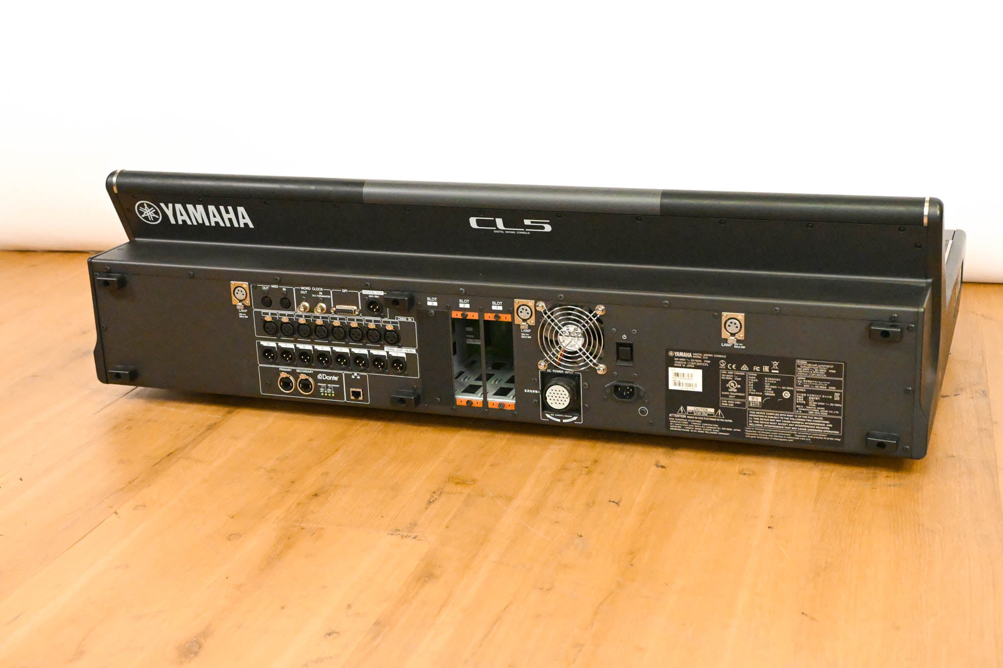 Yamaha CL5 72-Channel Digital Mixing Console