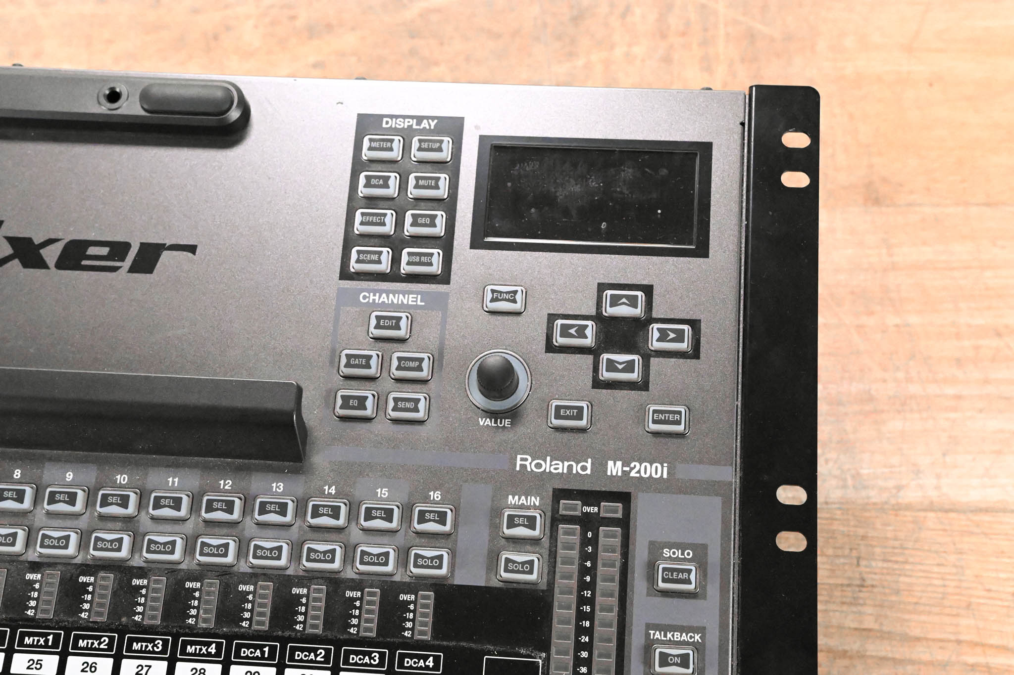 Roland M-200i 32-Channel Live Digital V-Mixer Console (NO POWER SUPPLY)