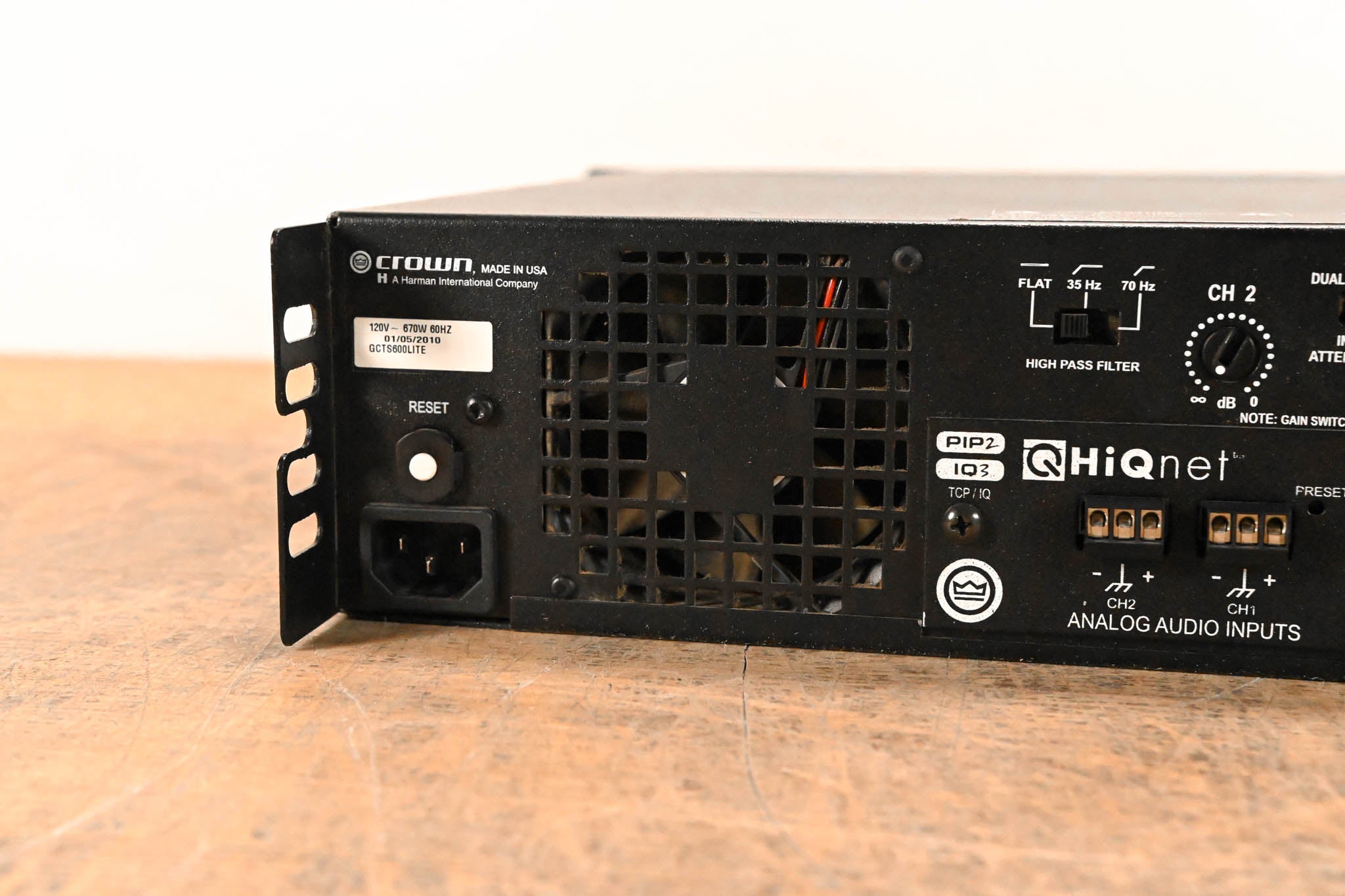 Crown CTs 600 Two-Channel 300W Power Amplifier
