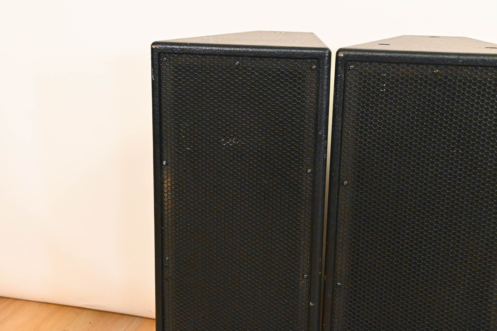 SLS T28R Dual 8" 2-Way Passive Installation Loudspeaker (PAIR)