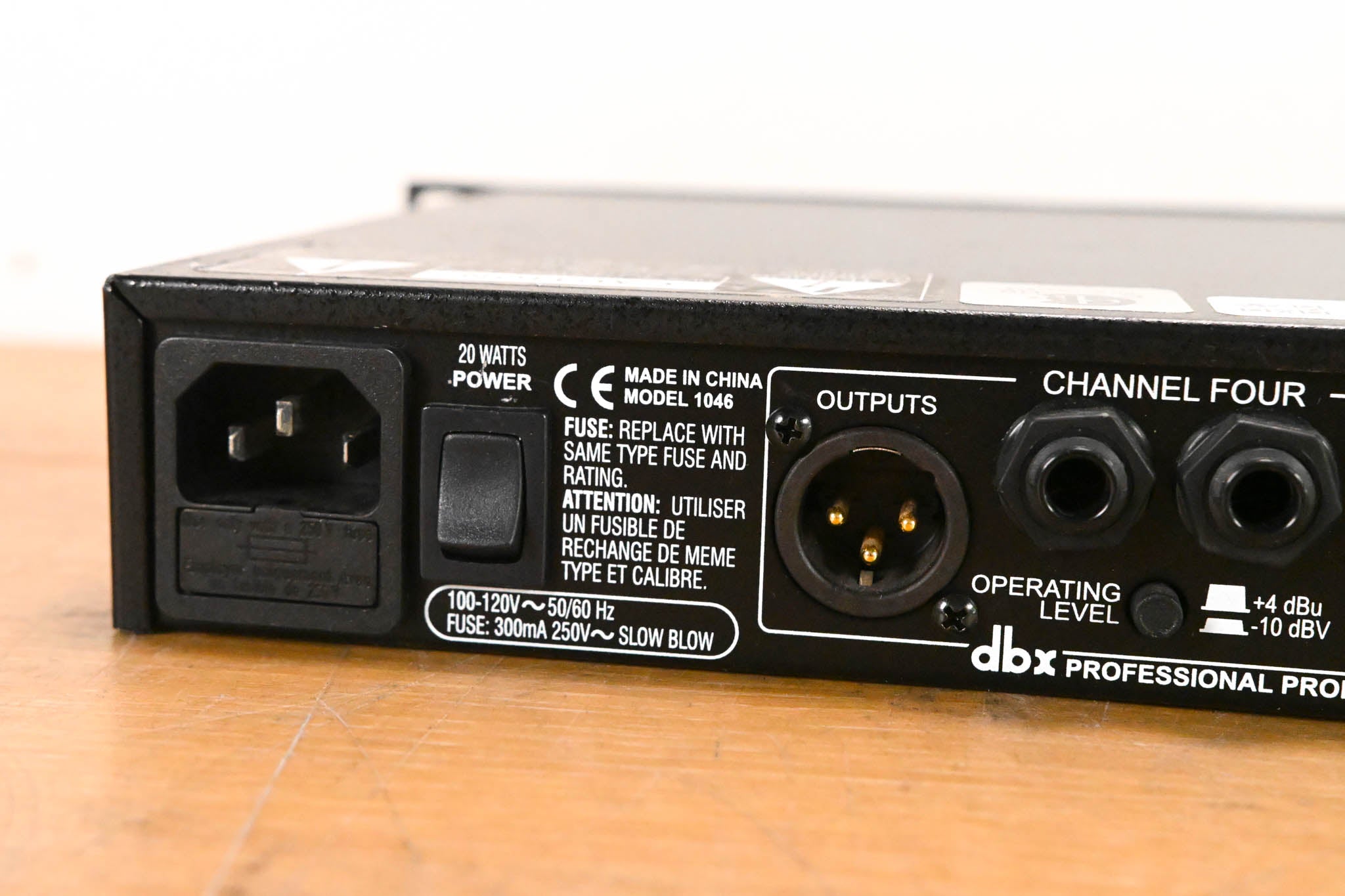 dbx 1046 Quad Compressor/Limiter