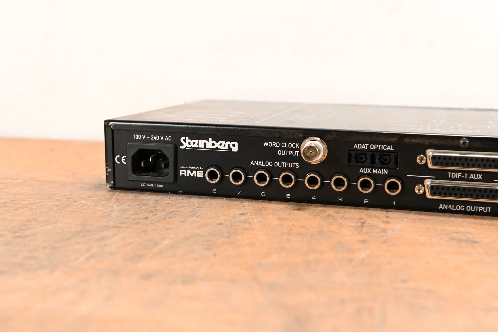 Steinberg Nuendo 8 I/O 96k 8-Channel D/A Converter