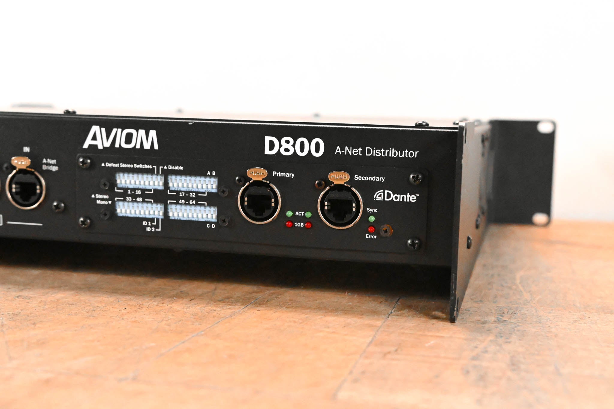 Aviom D800-Dante A-Net Distributor with Dante Connectivity