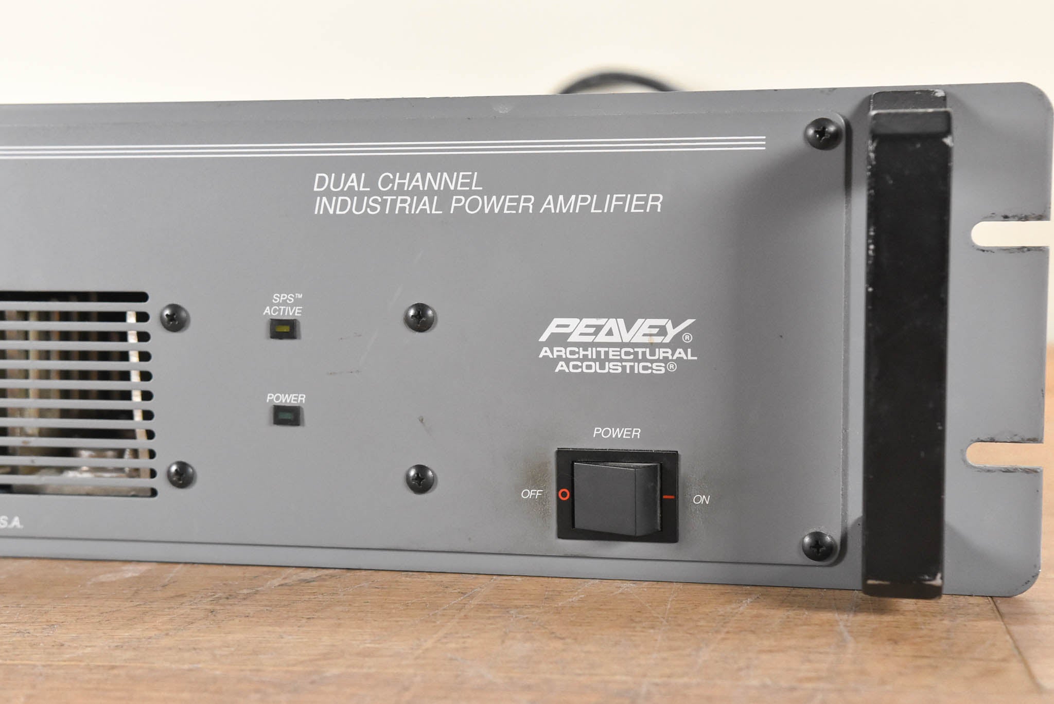 Peavey IPS 800 2-Channel Power Amplifier