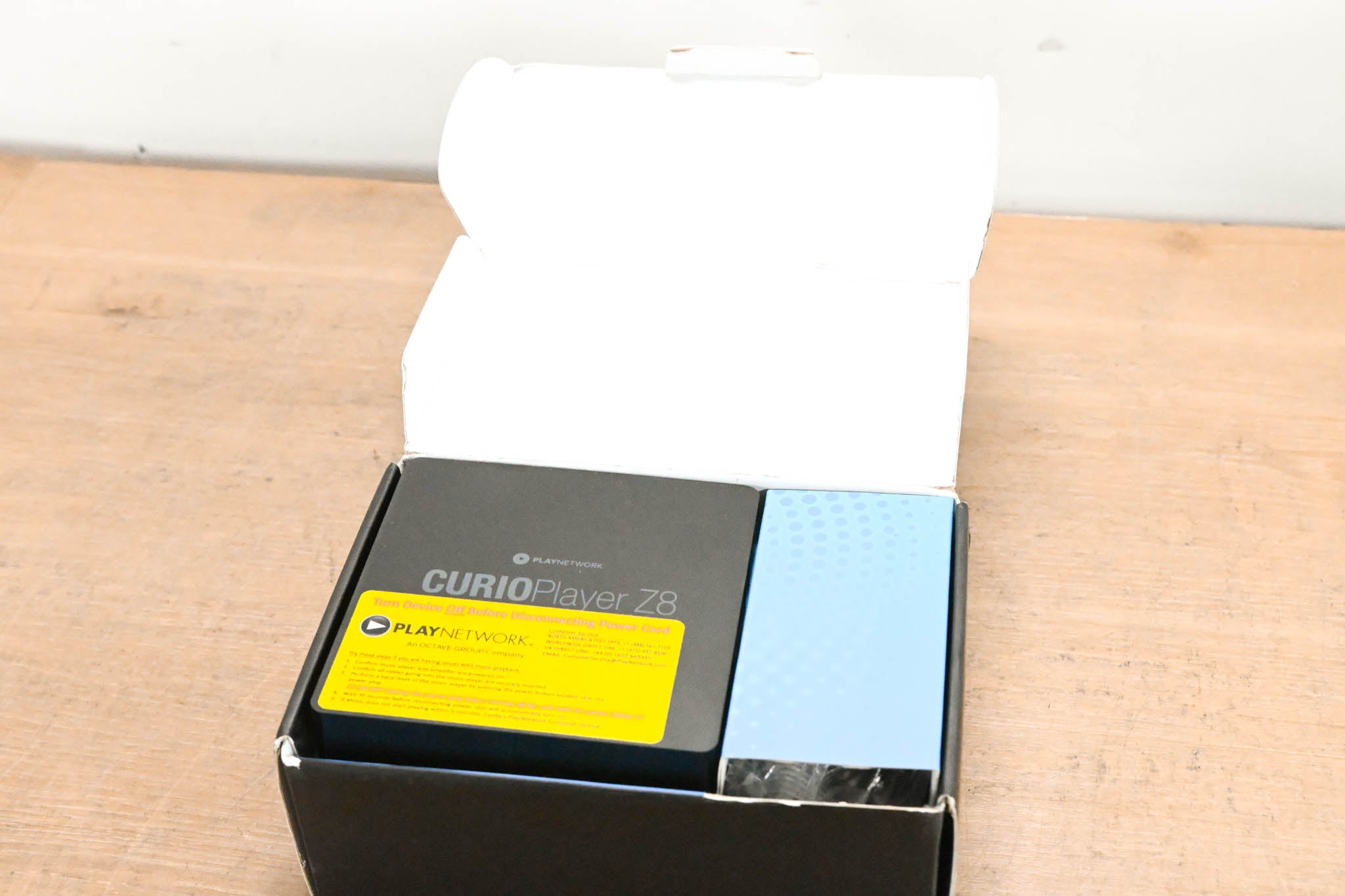 PlayNetwork CURIOPlayer Z8 Compact & Secure Music Player