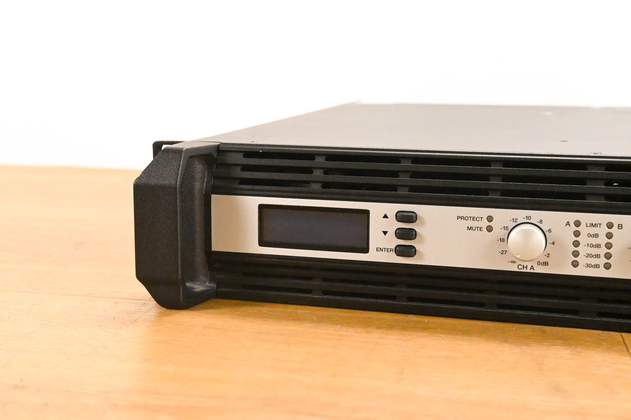 Electro-Voice (EV) TG-7 Tour-Grade Stereo Power Amplifier