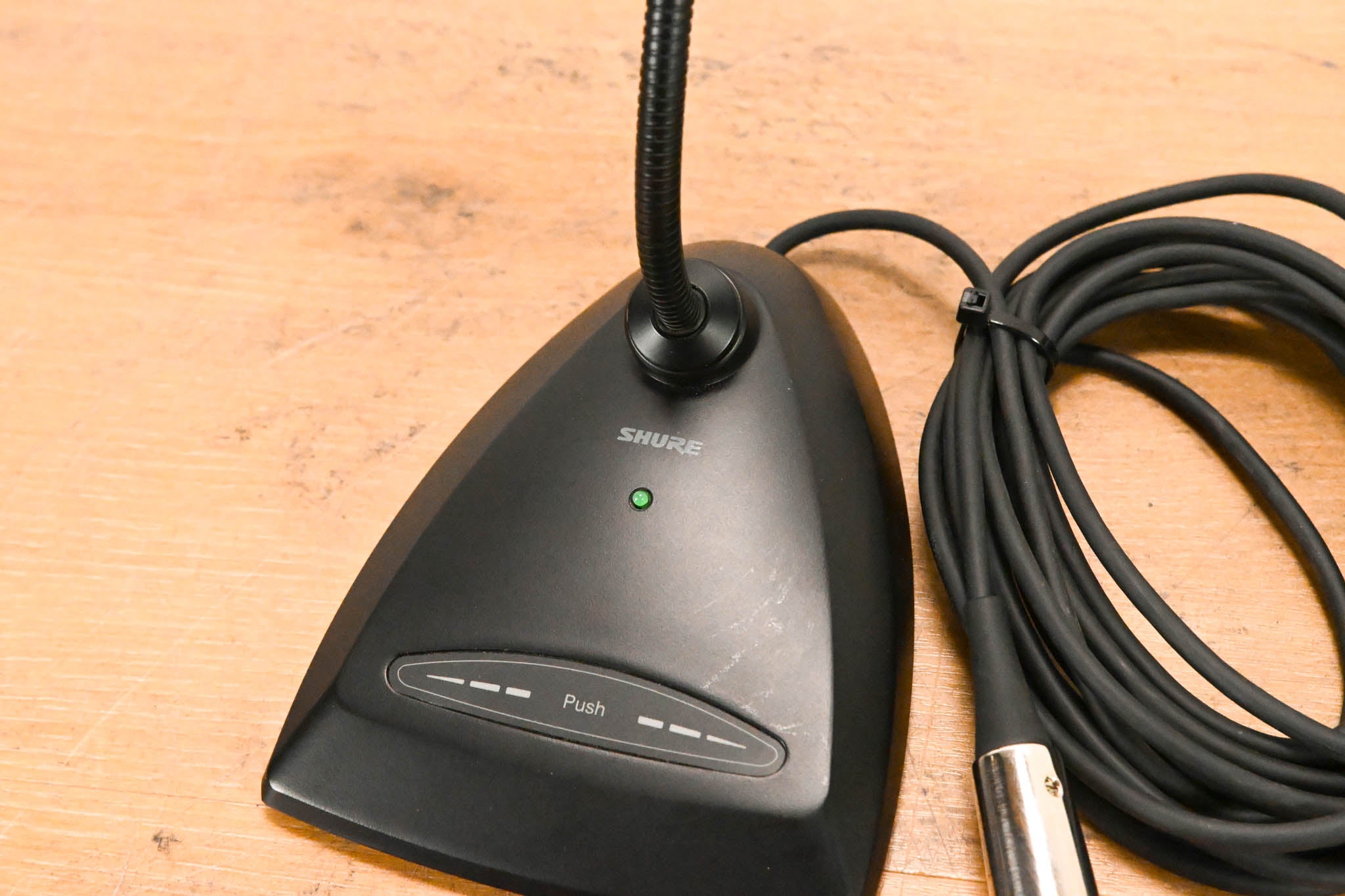 Shure MX412D/S 12" Supercardioid Gooseneck Condenser Mic w/ Desktop Base