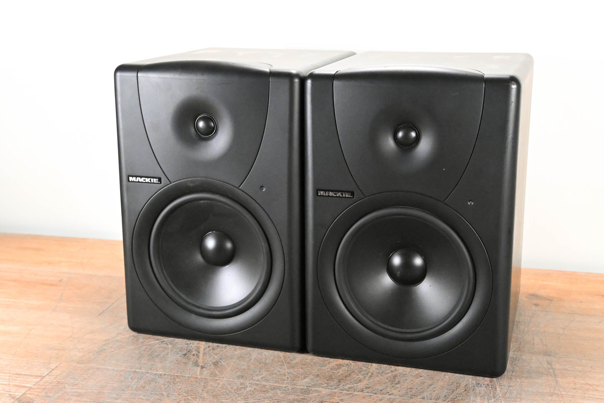 Mackie MR8 8" Active Studio Monitor (PAIR)