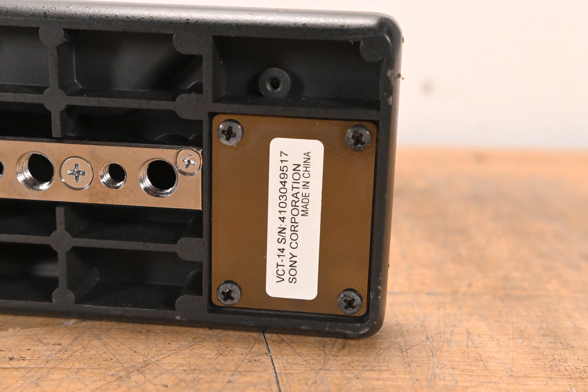 Sony VCT-14 Quick Release Tripod Adapter