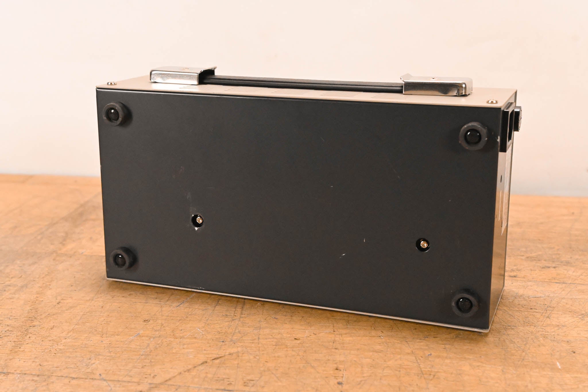 IDX System Technology IA-300a Triple-Channel Camera Power Supply