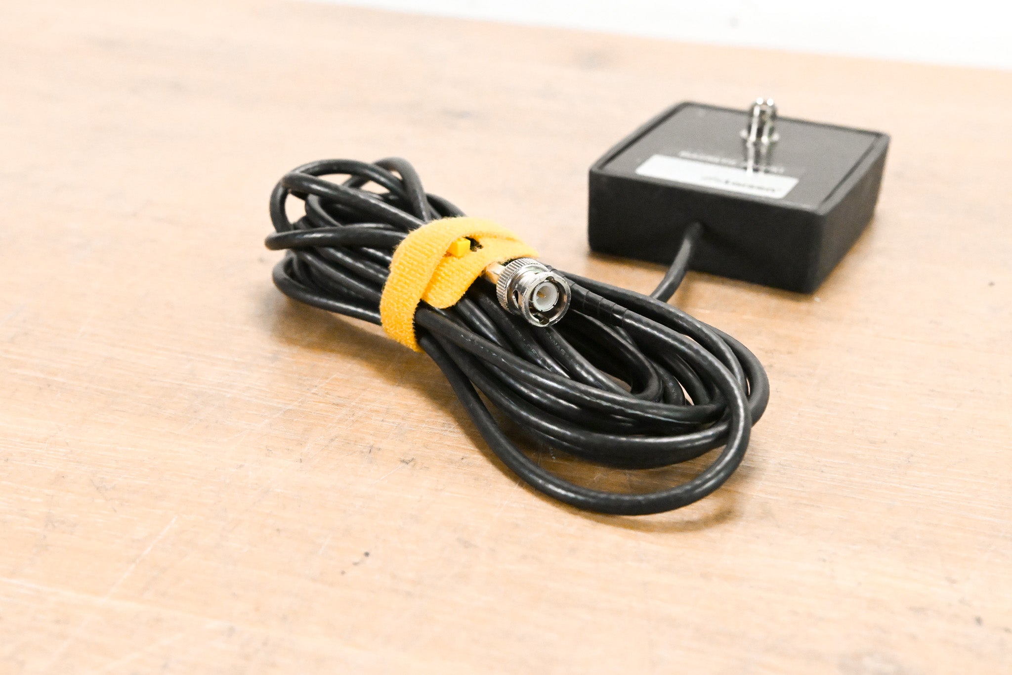 Larsen BNC-BNC Magnet Mount