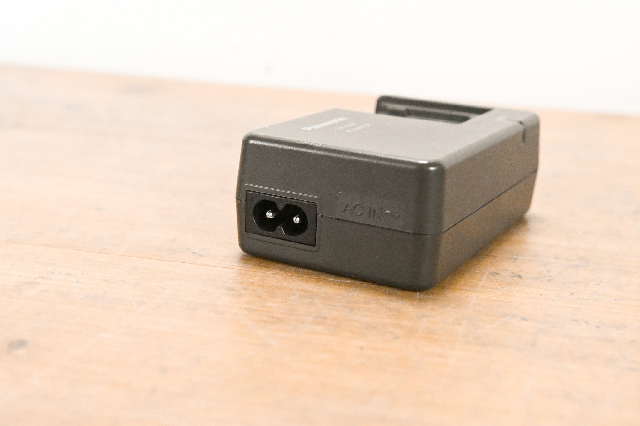 Panasonic VW-AD20 AC Adapter (NO POWER SUPPLY)