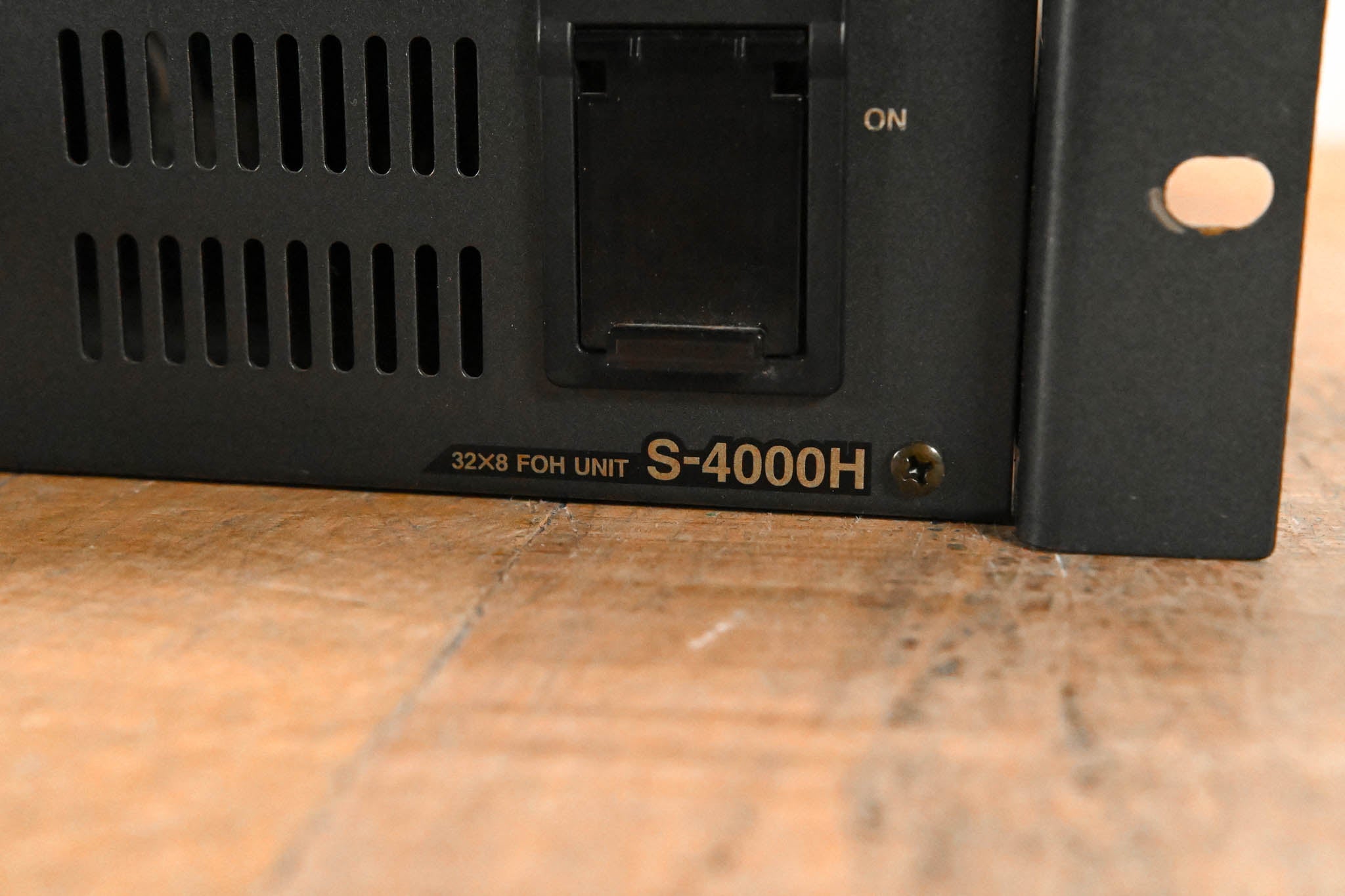 Roland S-4000H Digital Snake 32 x 8 Front of House Unit