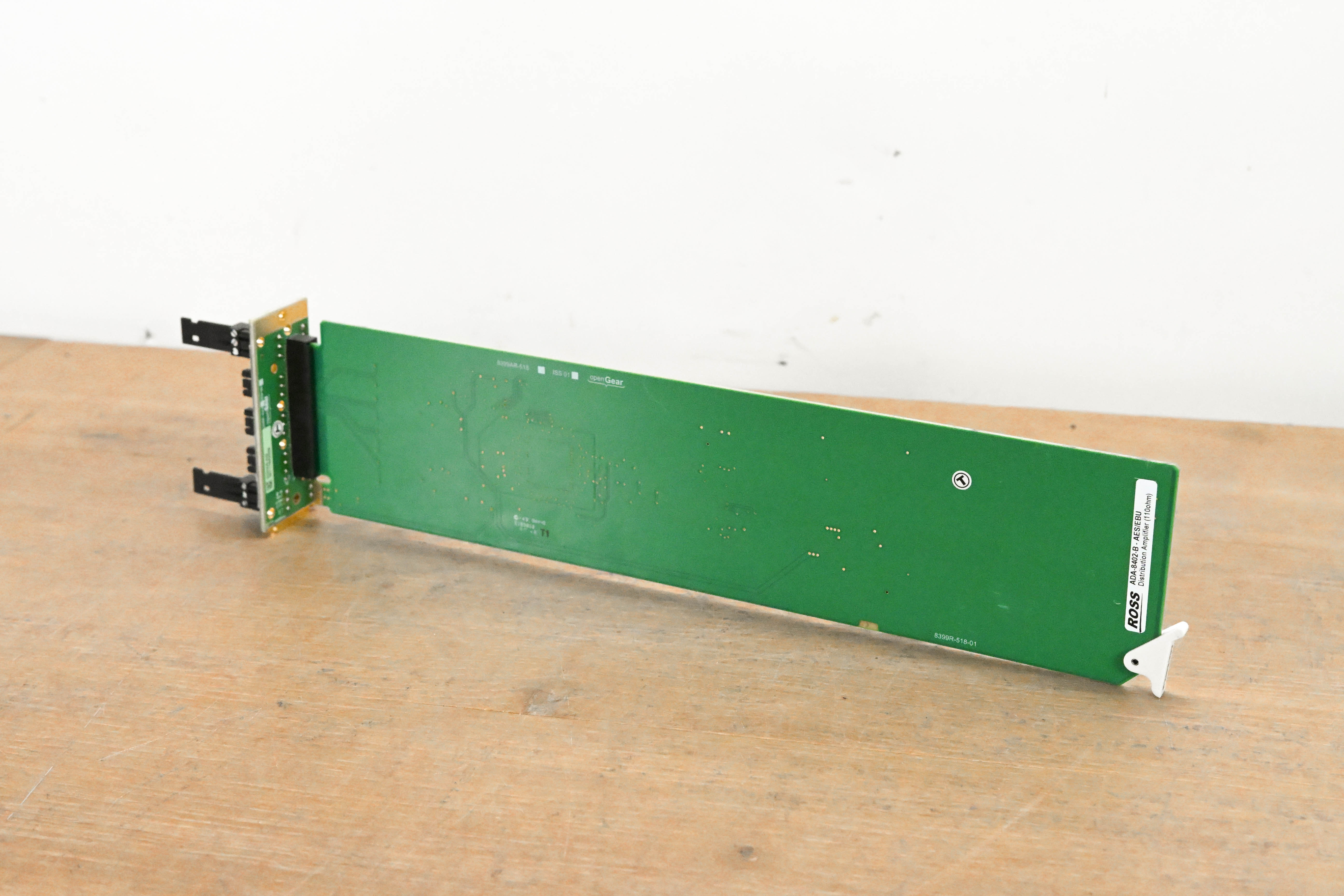 Ross ADA-8402-B AES / EBU Distribution Amplifier Module with Rear I/O