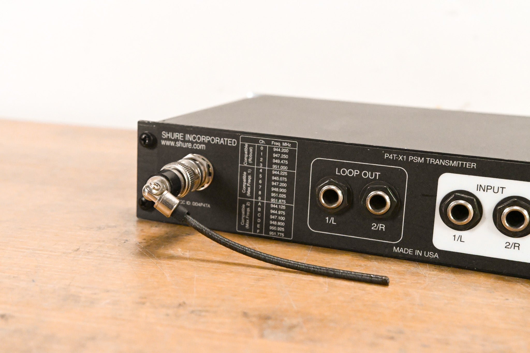 Shure P4T-X1 Wireless Transmitter for PSM 400 - X1 Band NO POWER SUPPLY