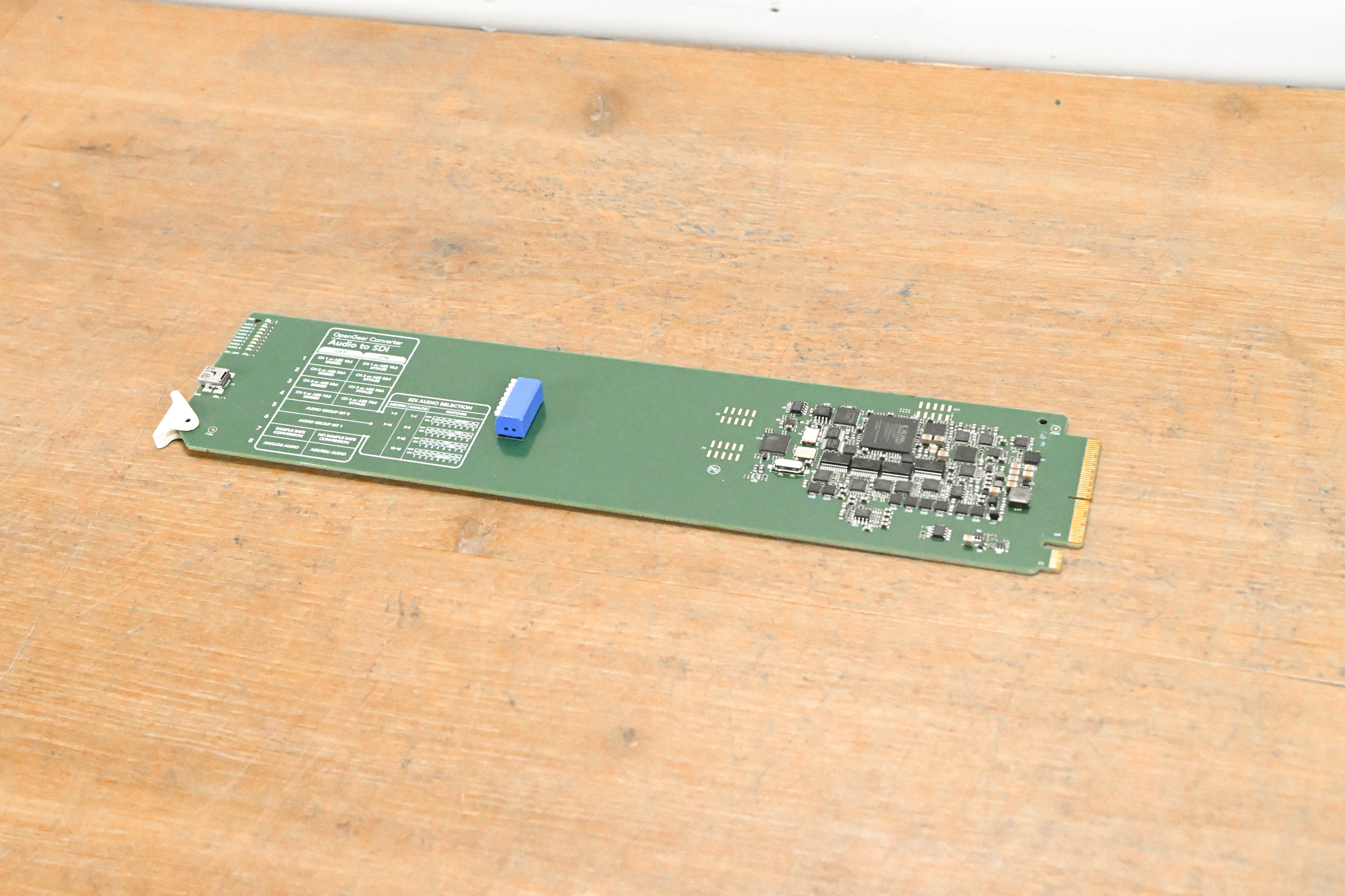 Blackmagic Design OpenGear Converter - Audio to SDI