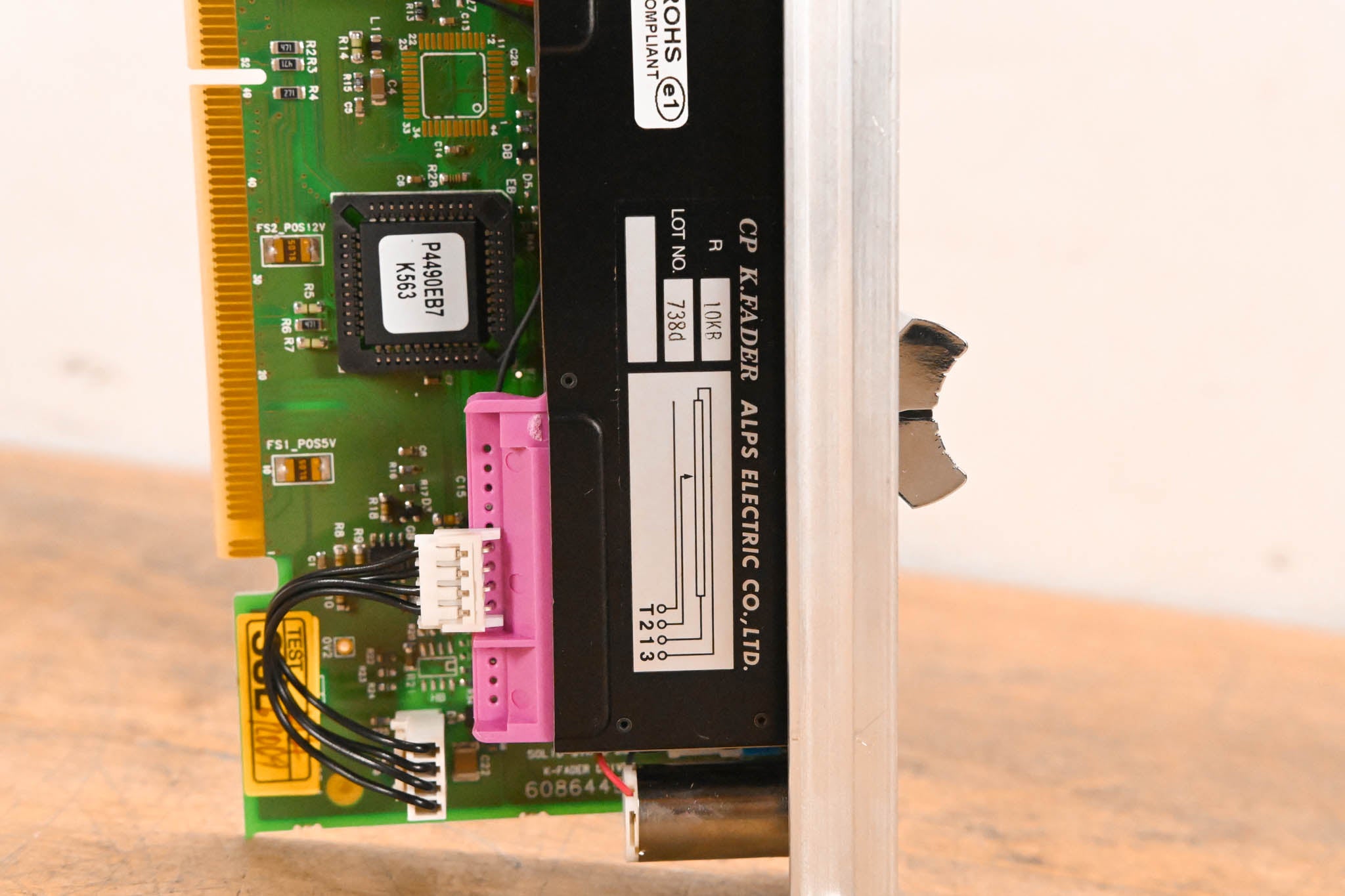 Solid State Logic C300 HD Motorized Fader Module – ALPS K-Fader Assembly