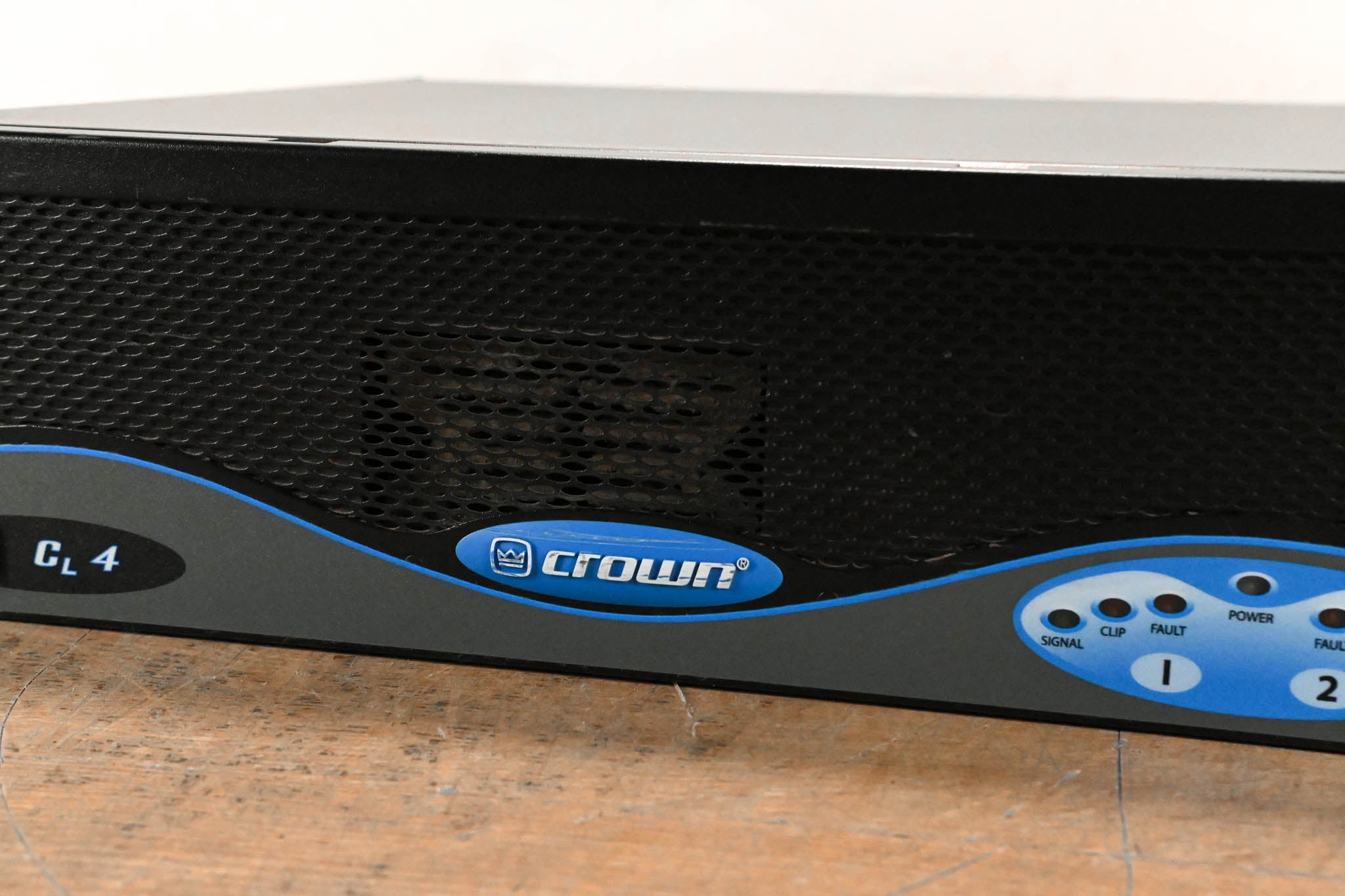 Crown CL4 2-Channel Power Amplifier