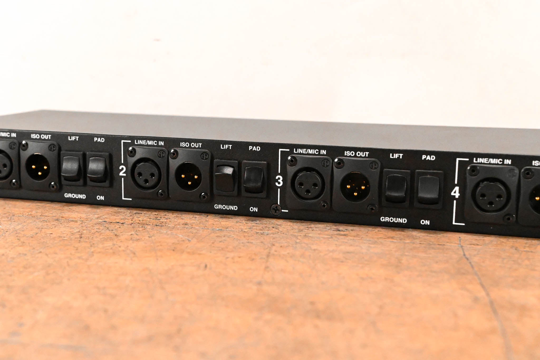 Horizon MS-4 4-Channel Rackmount Mic Splitter