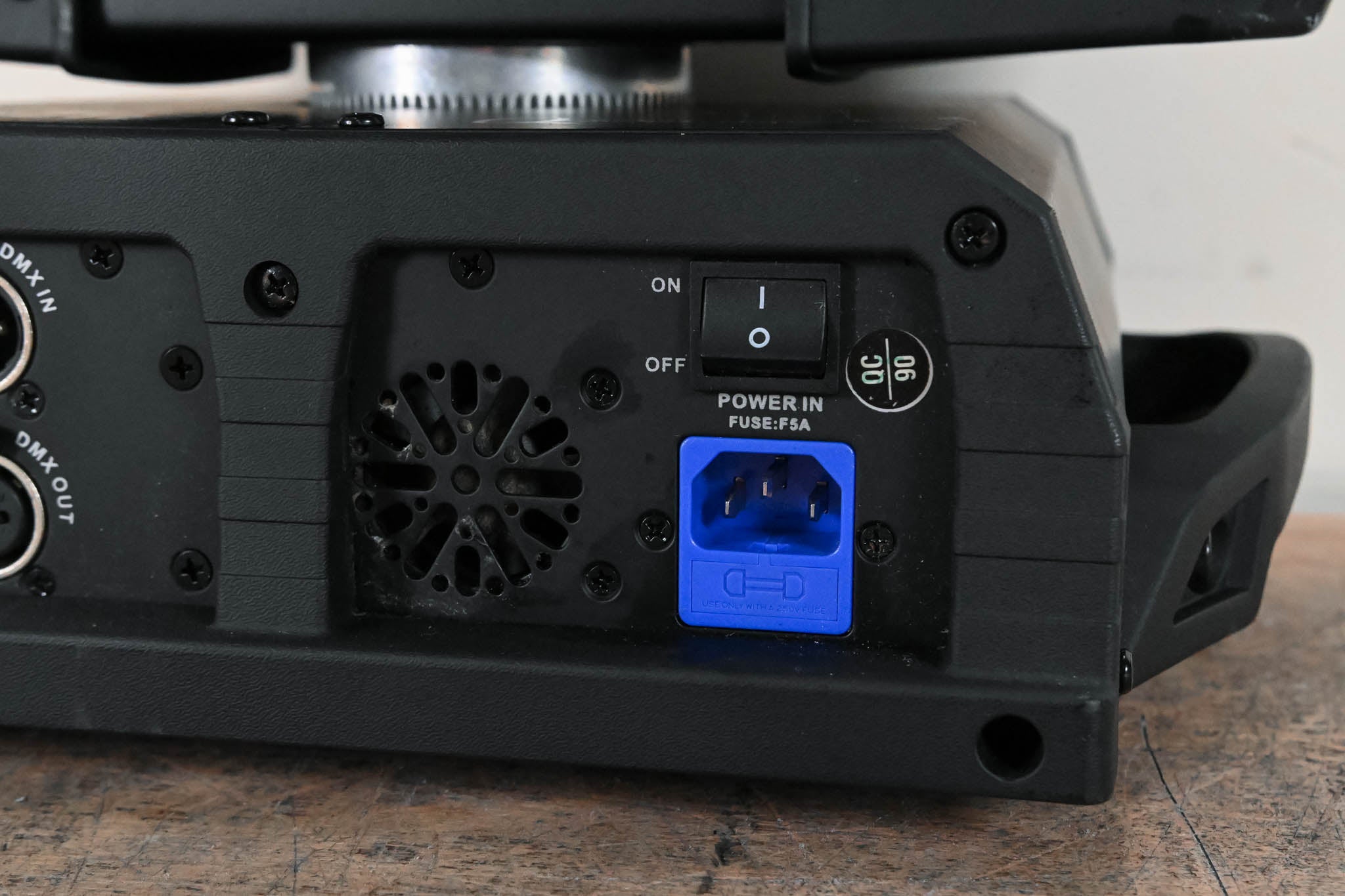 Chauvet Q-Spot 560-LED 3 x 60W LED Moving Yoke Fixture