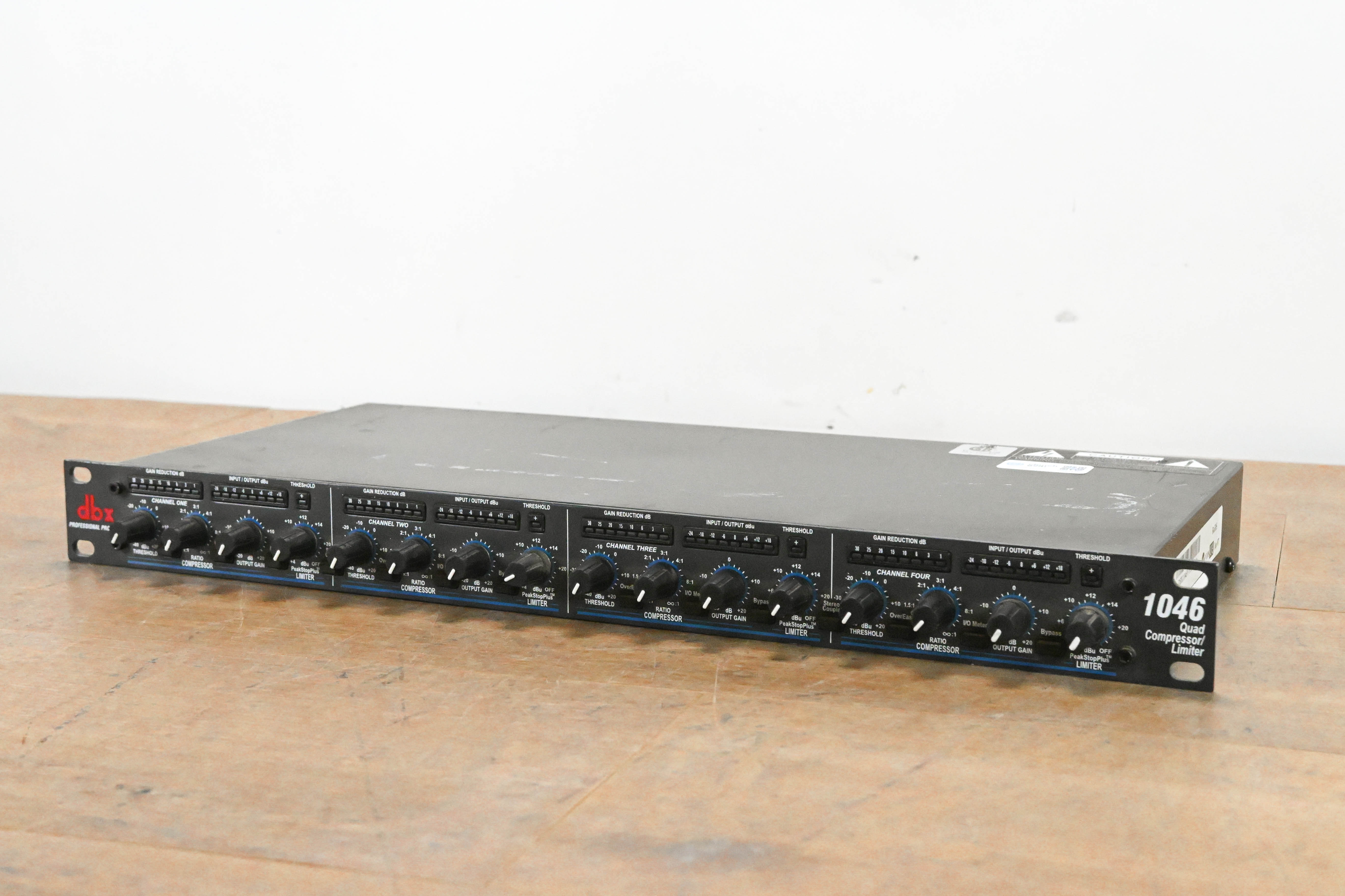 dbx 1046 Quad Compressor/Limiter